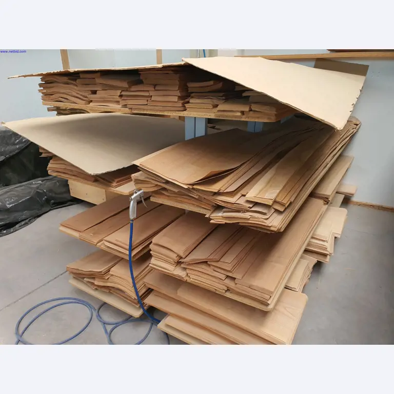 Dobrze utrzymane maszyny do produkcji mebli do salonu-7