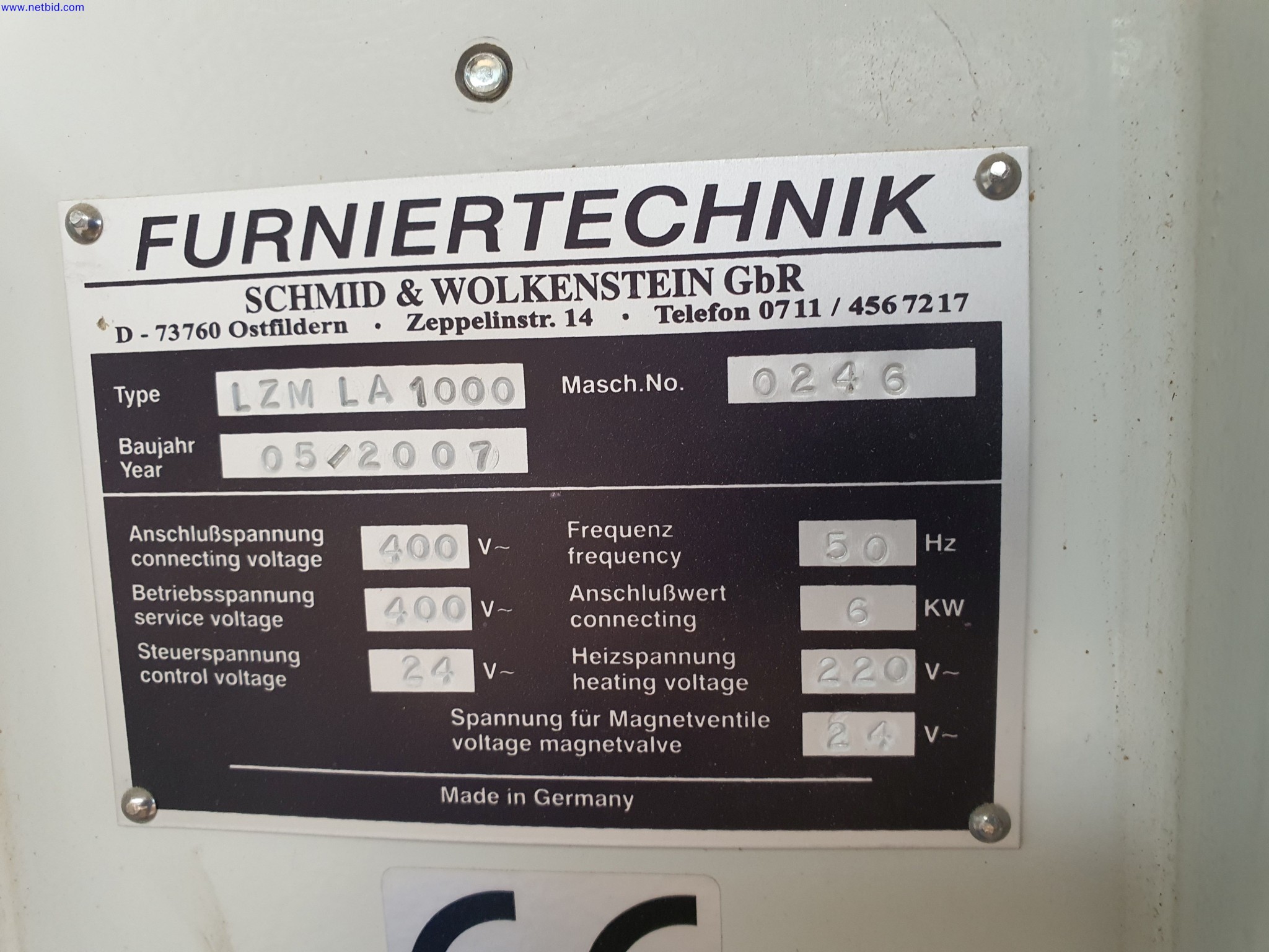 Dobro vzdrževani stroji za proizvodnjo pohištva za dnevne sobe-4