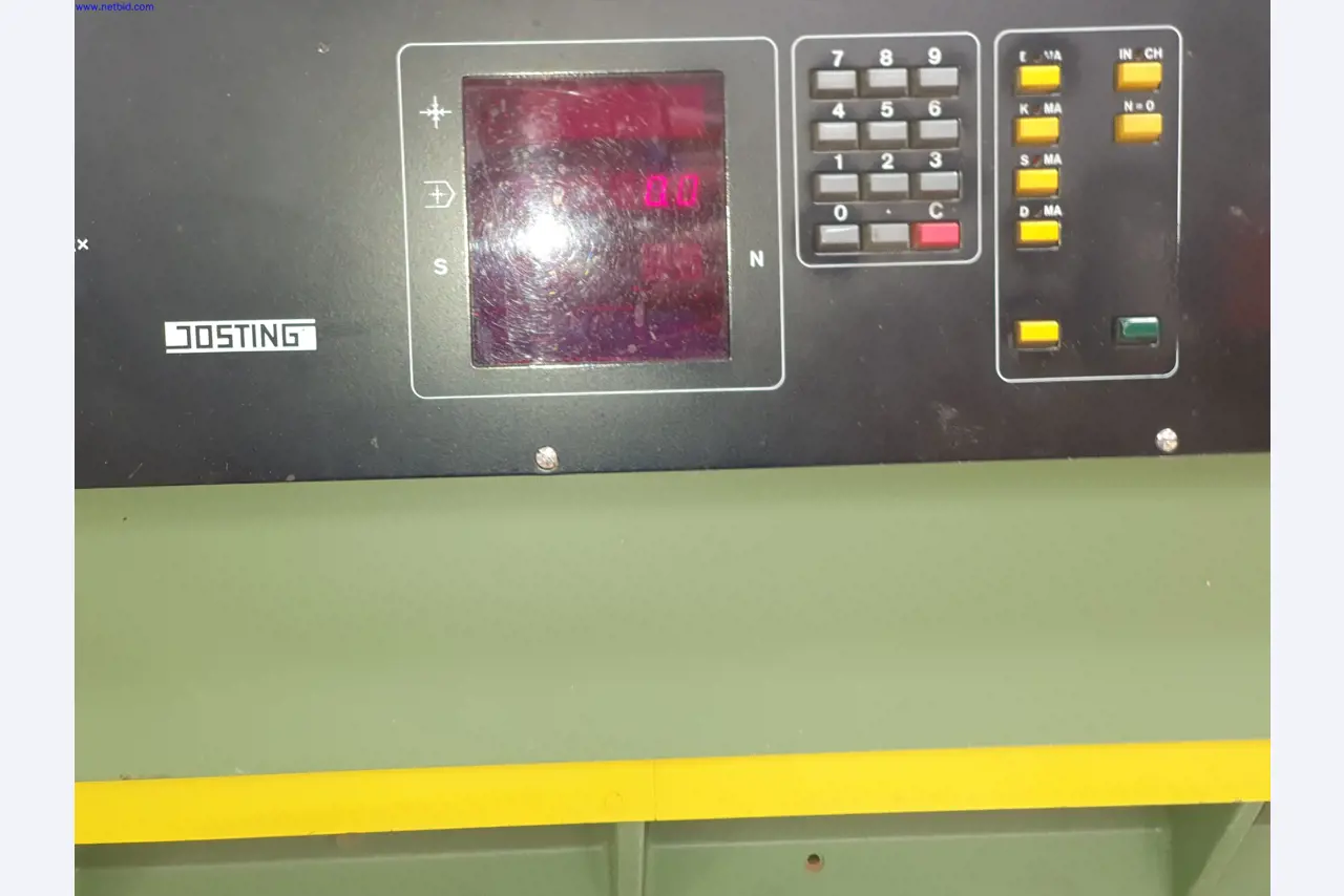 Dobrze utrzymane maszyny do produkcji mebli do salonu-5