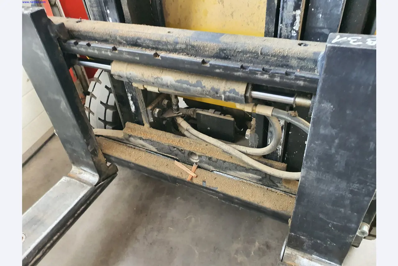 Dobrze utrzymane maszyny do produkcji mebli do salonu-4