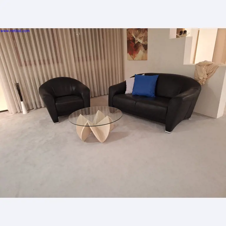 Gepflegte Maschinen zur Herstellung von Wohnraummöbeln-1