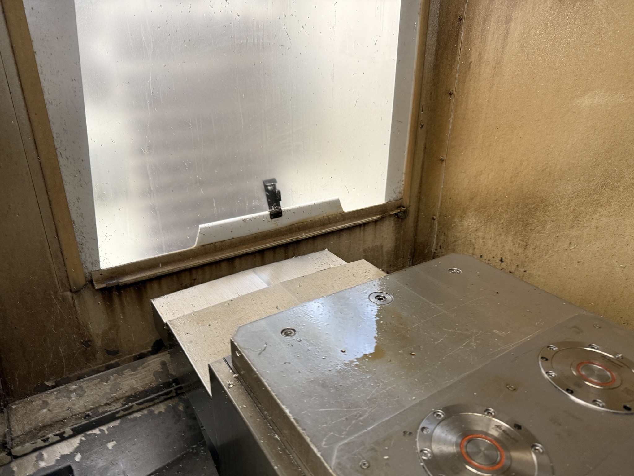 Fermeture d´un fabricant d´outils-11