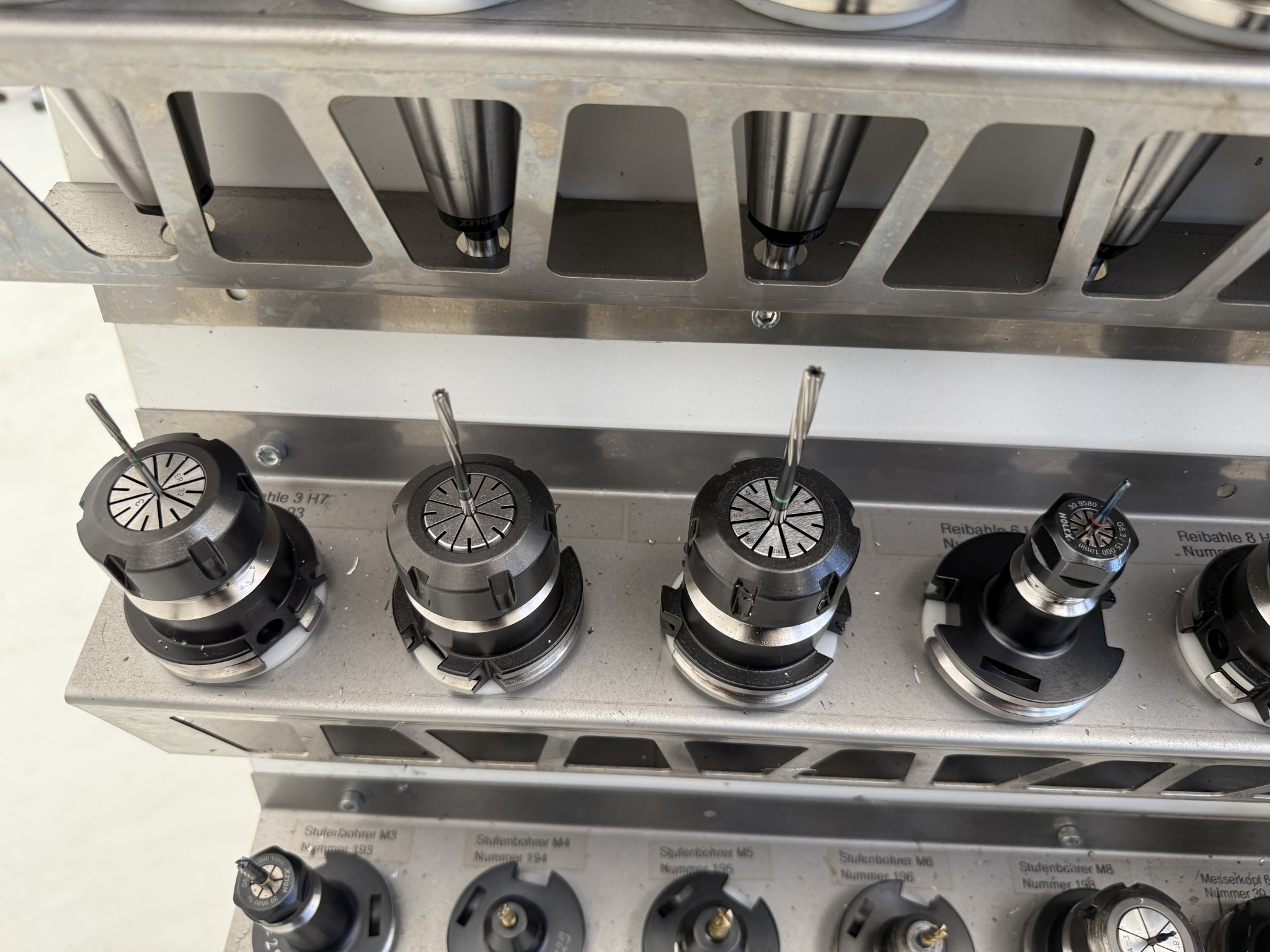 Fermeture d´un fabricant d´outils-12