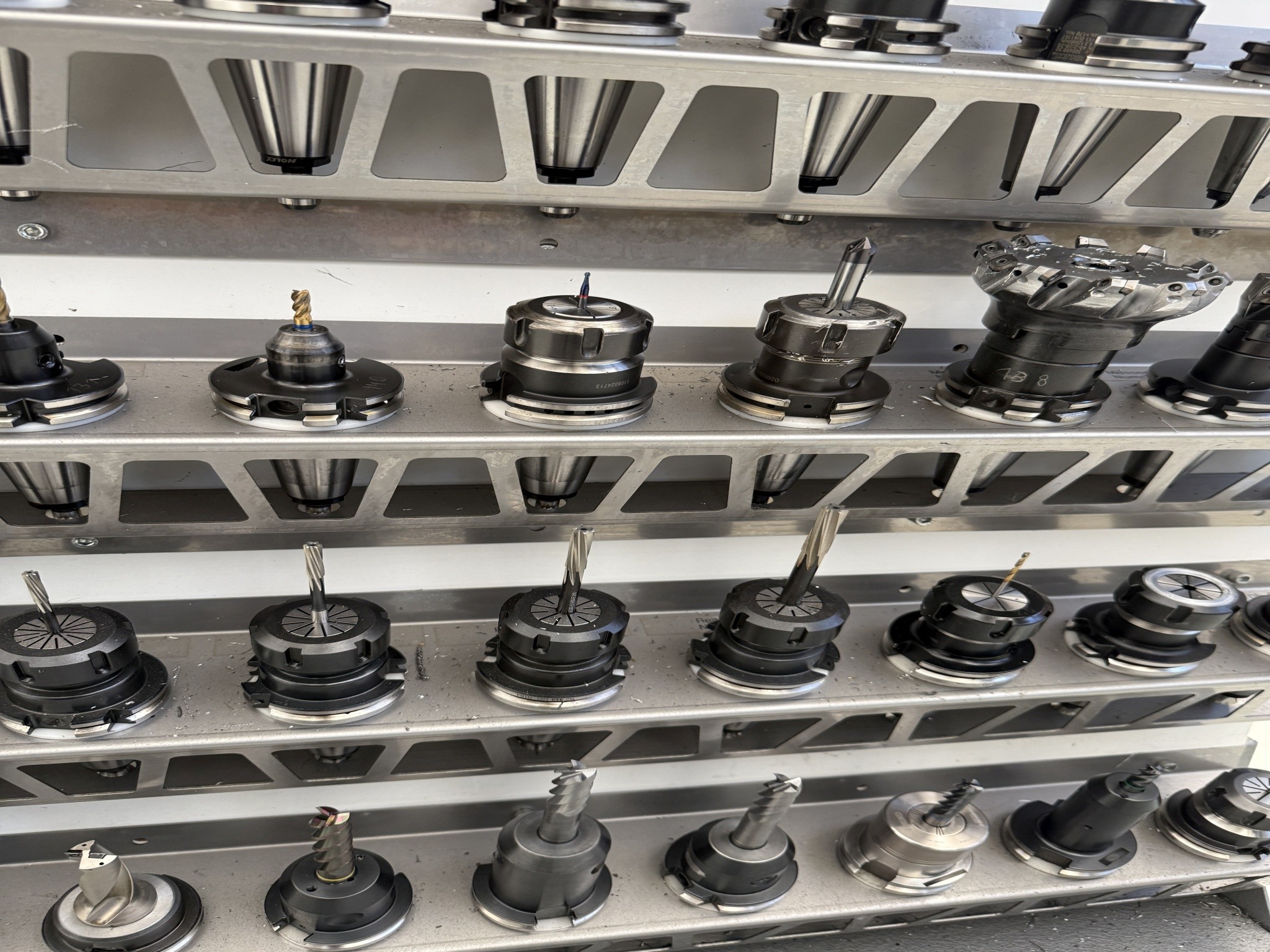 Fermeture d´un fabricant d´outils-30