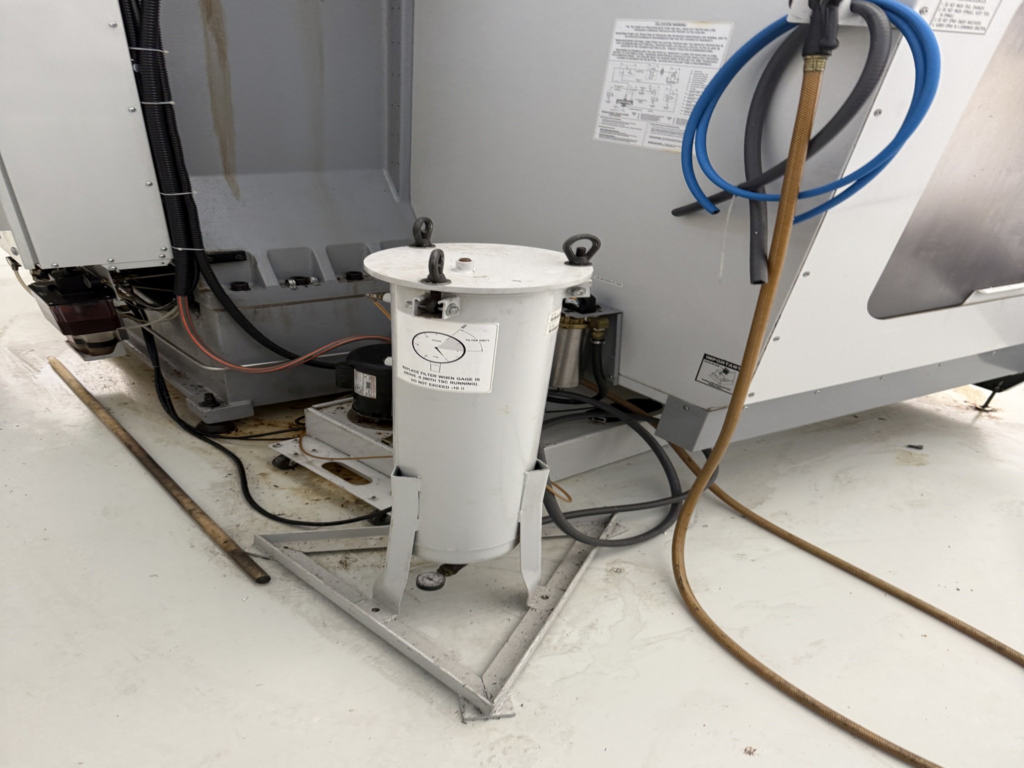 Fermeture d´un fabricant d´outils-19