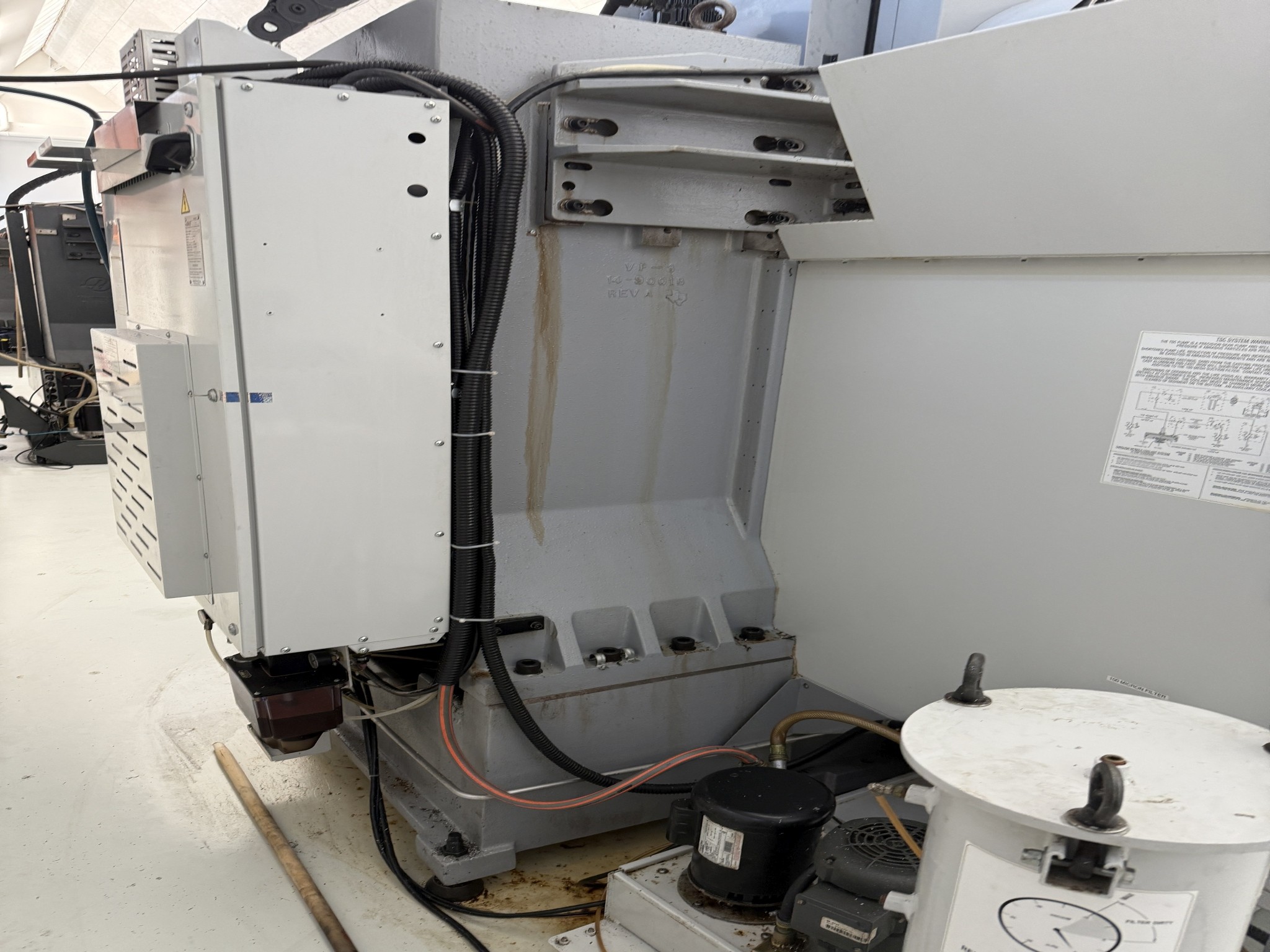 Fermeture d´un fabricant d´outils-20