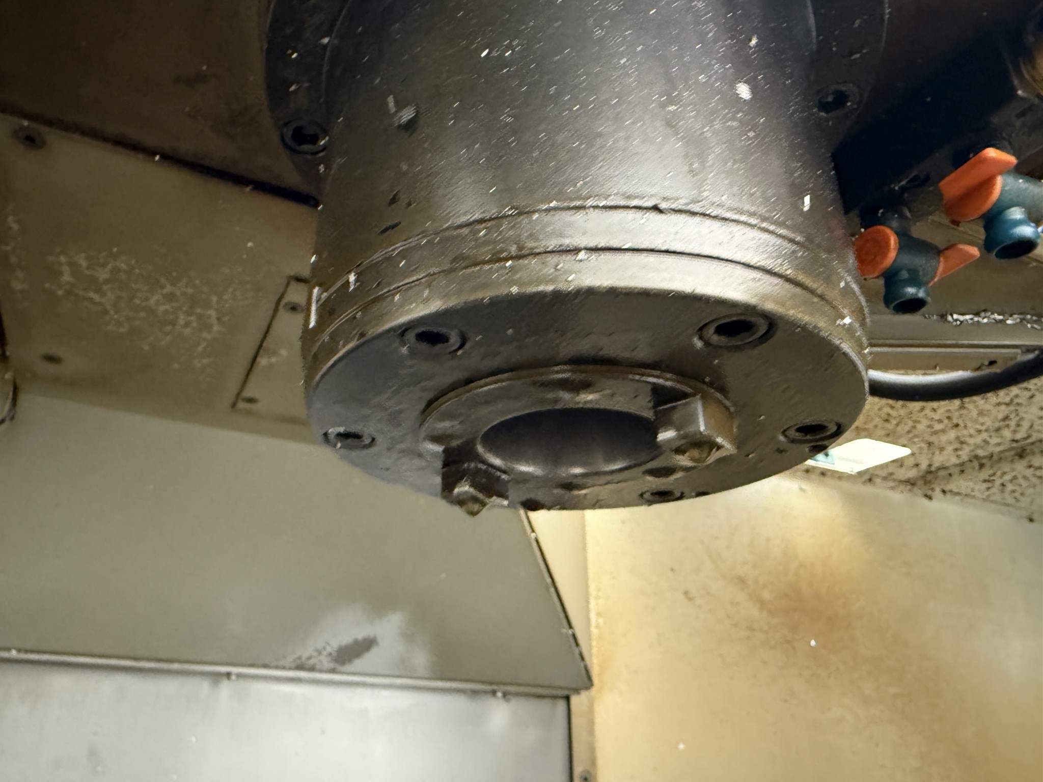 Fermeture d´un fabricant d´outils-8