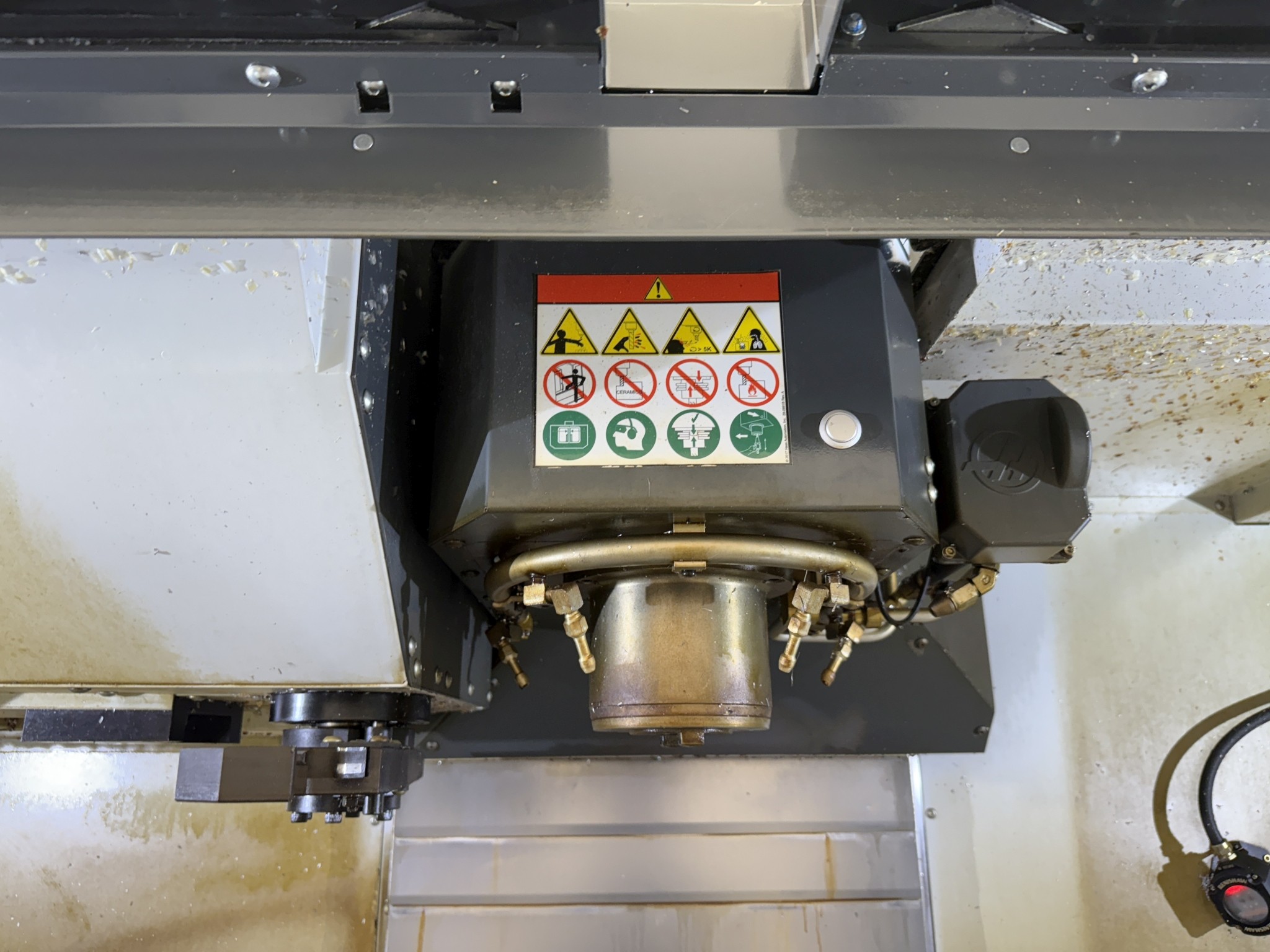 Fermeture d´un fabricant d´outils-11