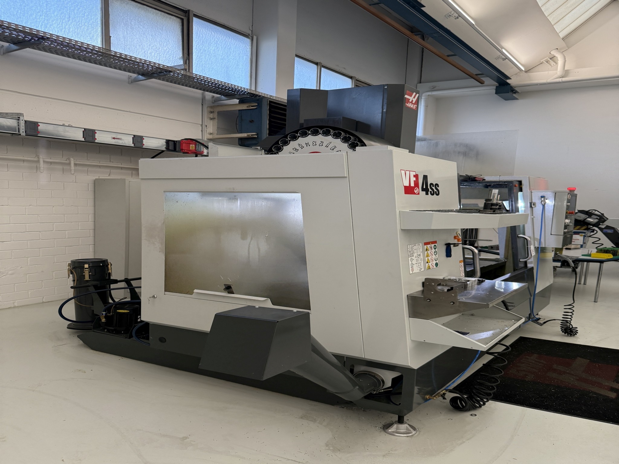 Fermeture d´un fabricant d´outils-22