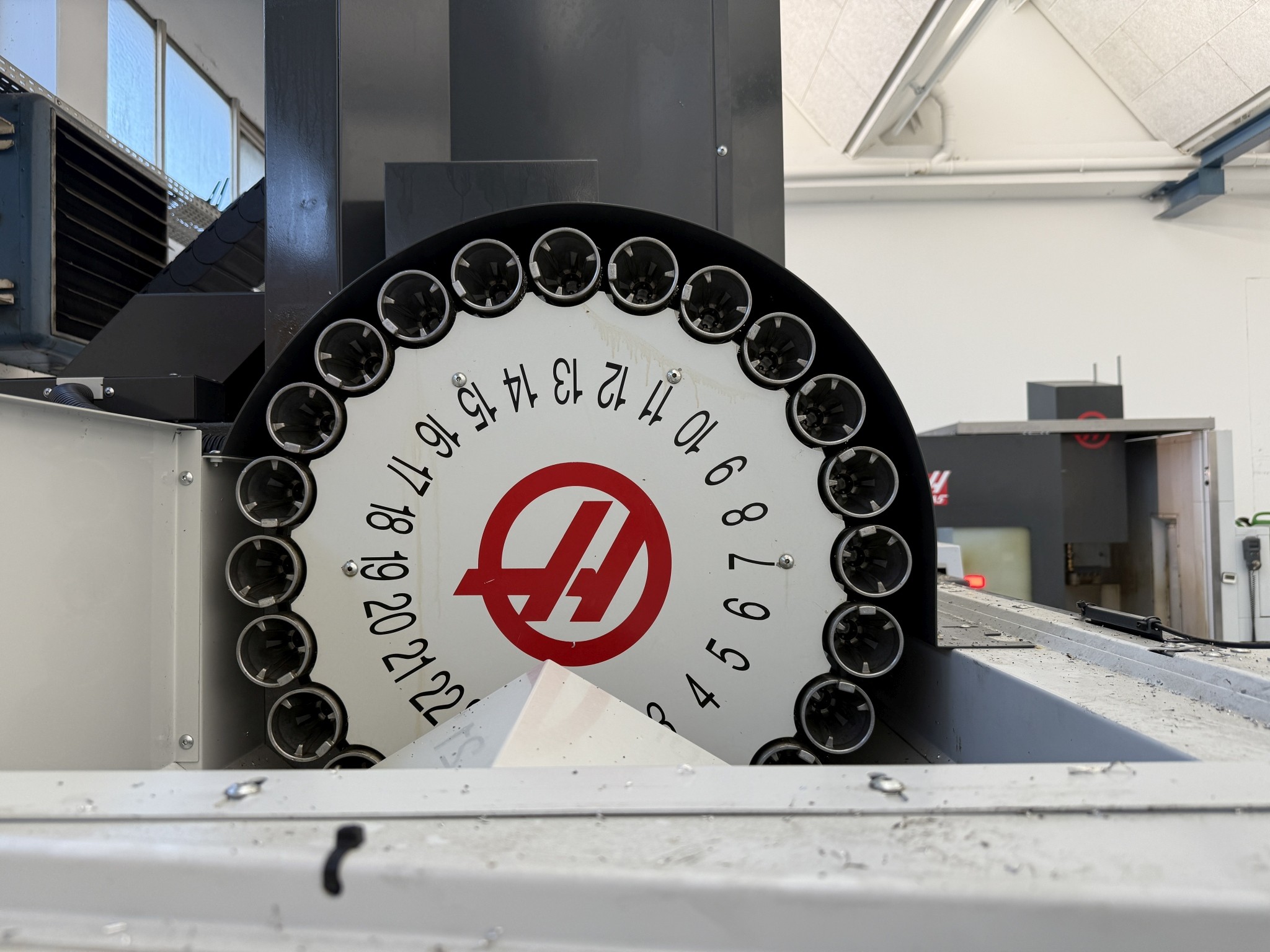 Fermeture d´un fabricant d´outils-23