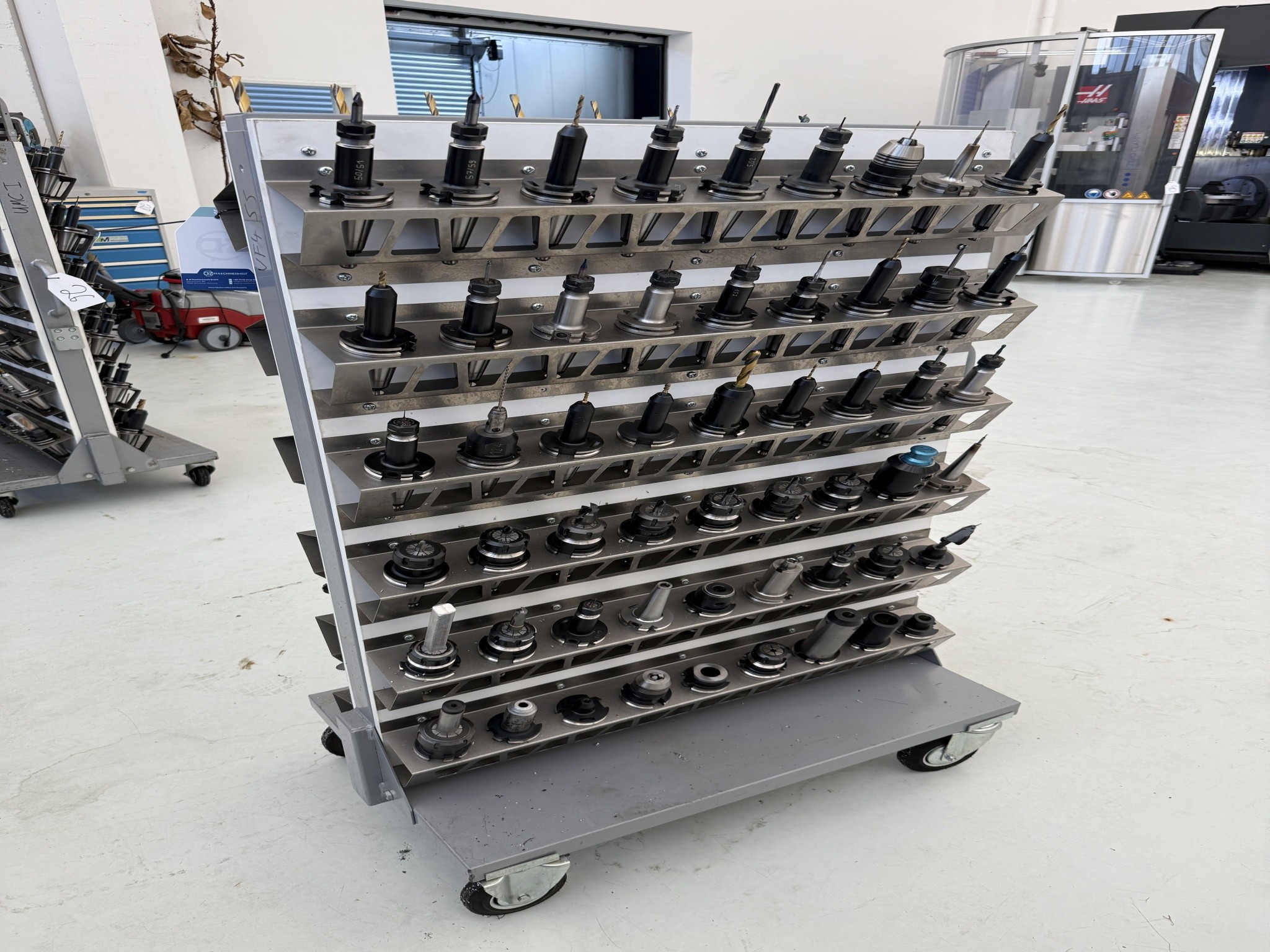 Cierre de un fabricante de herramientas-2