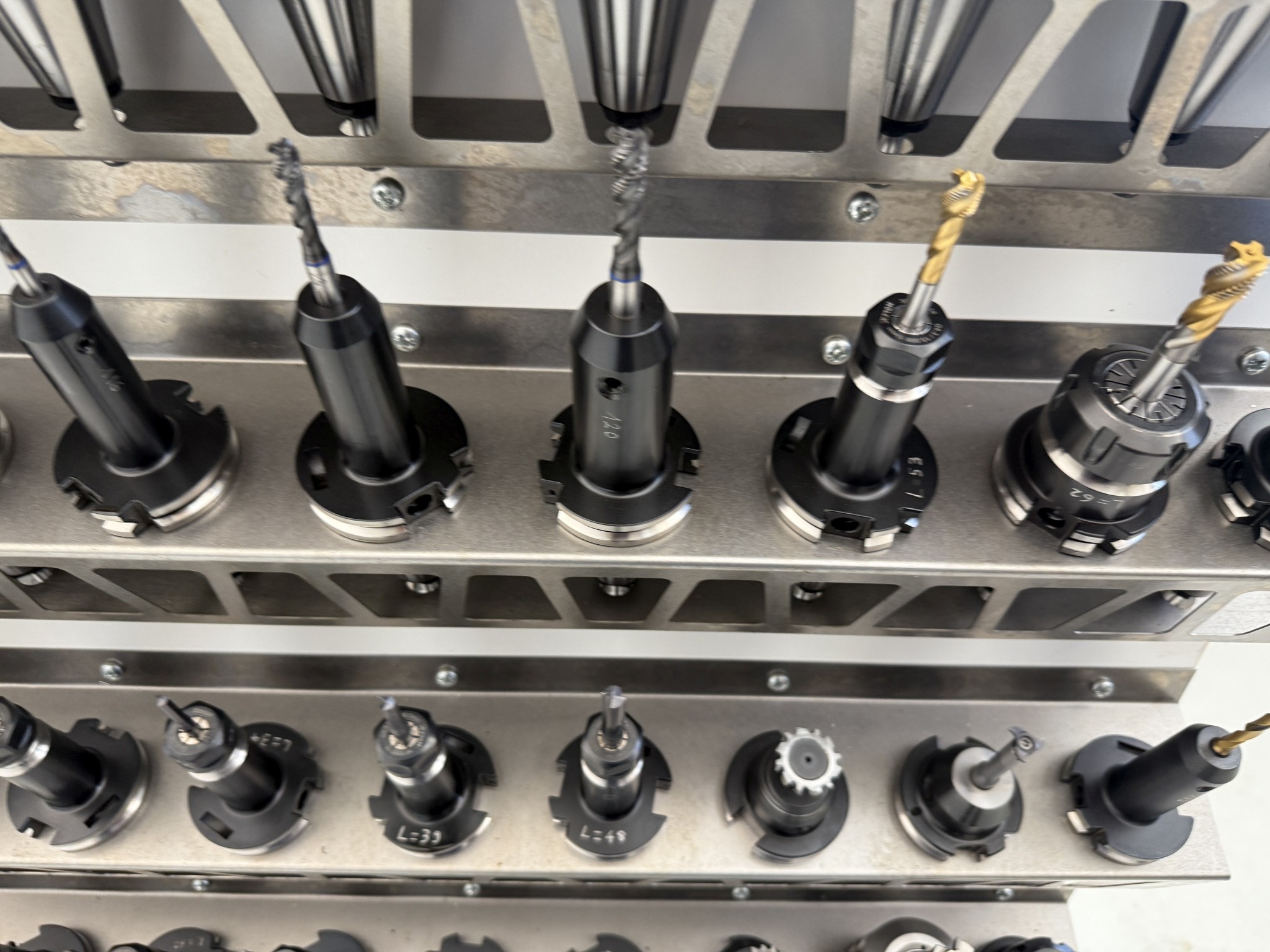 Cierre de un fabricante de herramientas-40