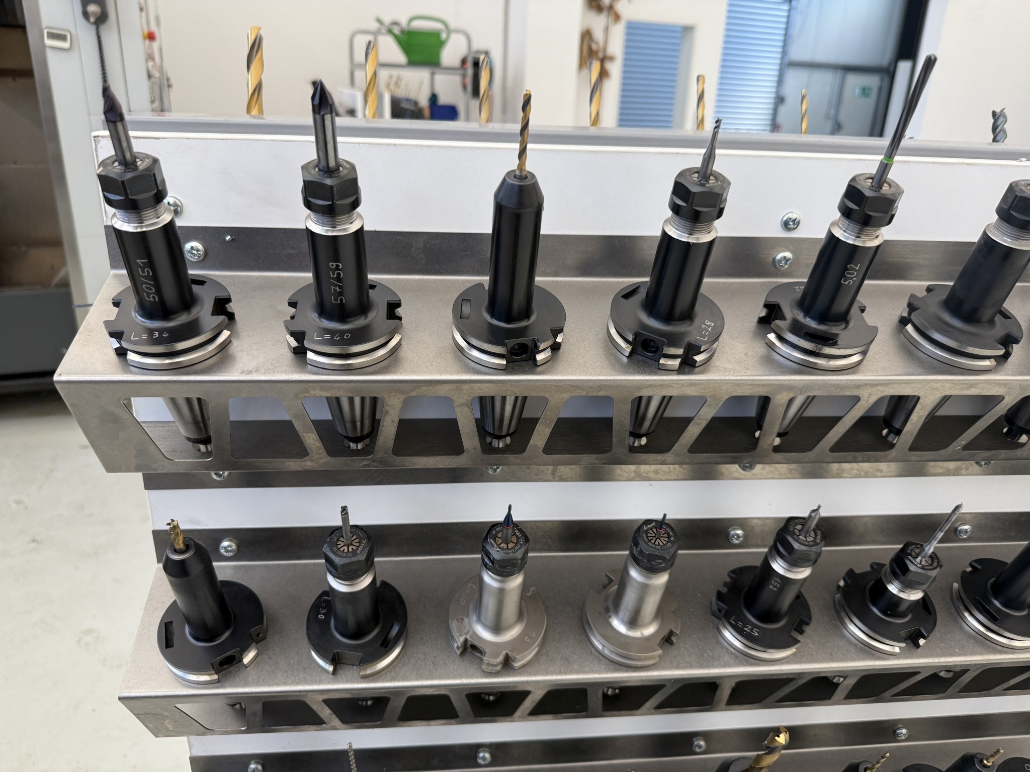 Cierre de un fabricante de herramientas-4