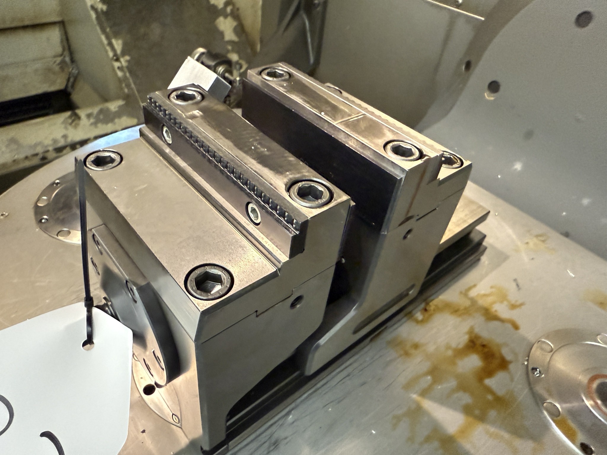 Cierre de un fabricante de herramientas-1