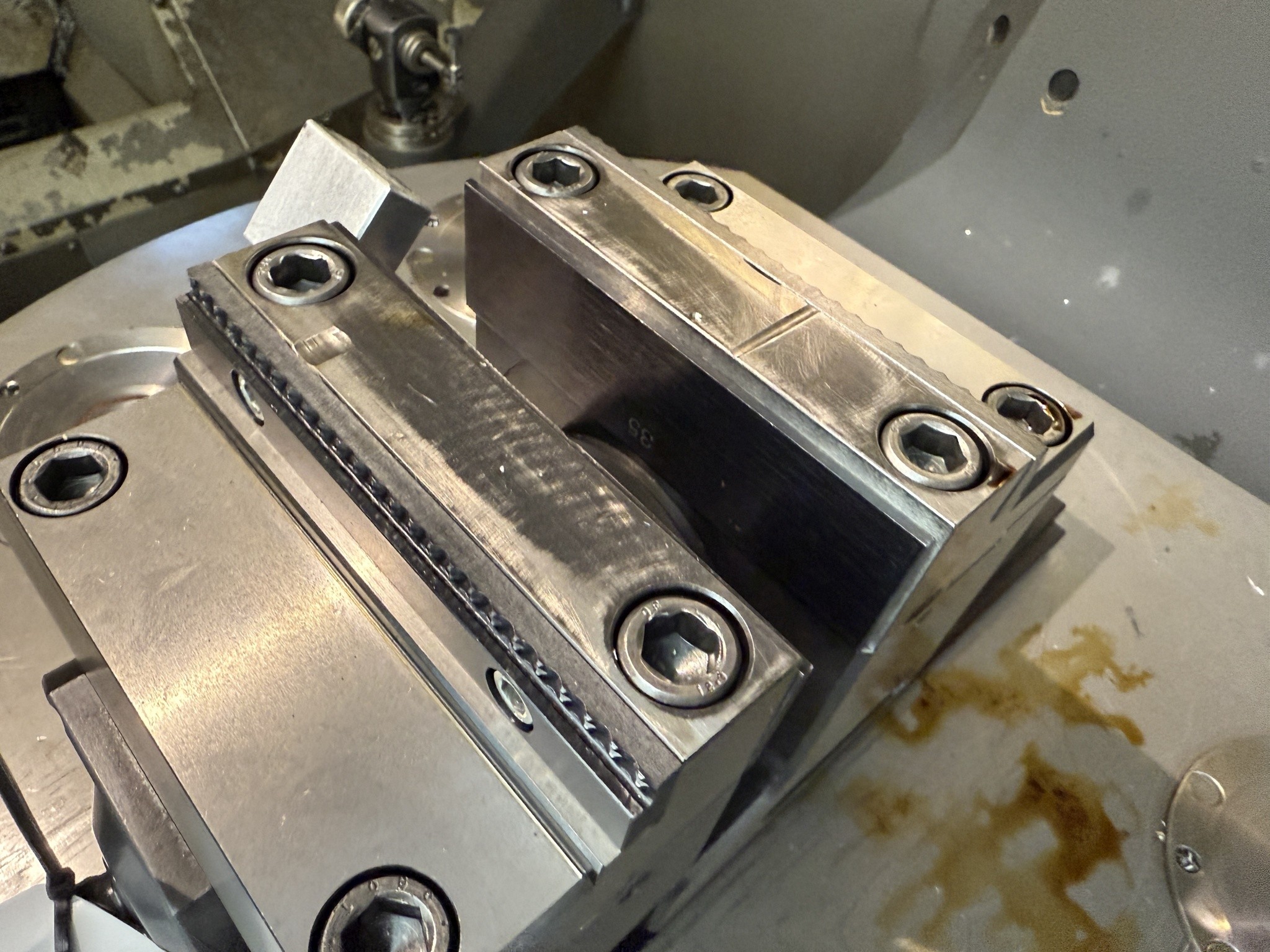 Cierre de un fabricante de herramientas-2