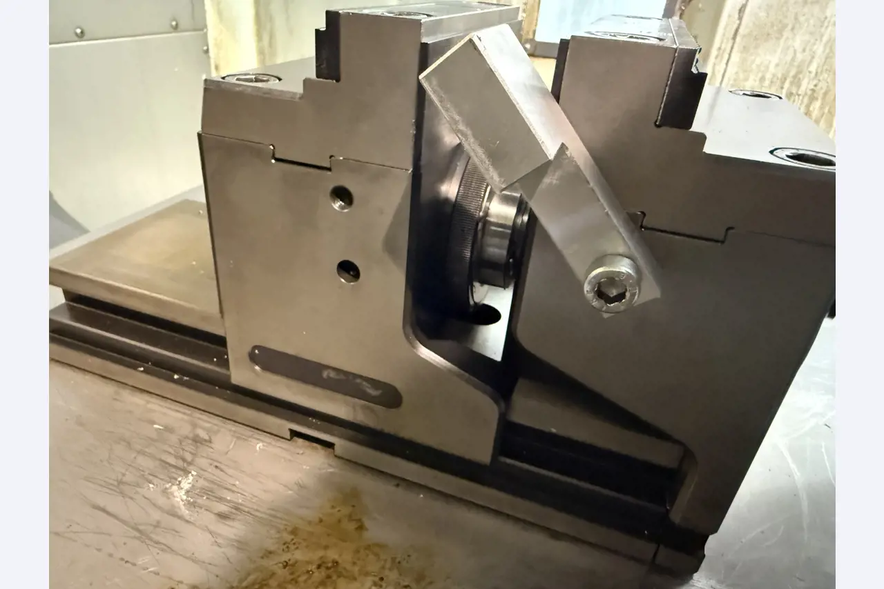 Fermeture d´un fabricant d´outils-6