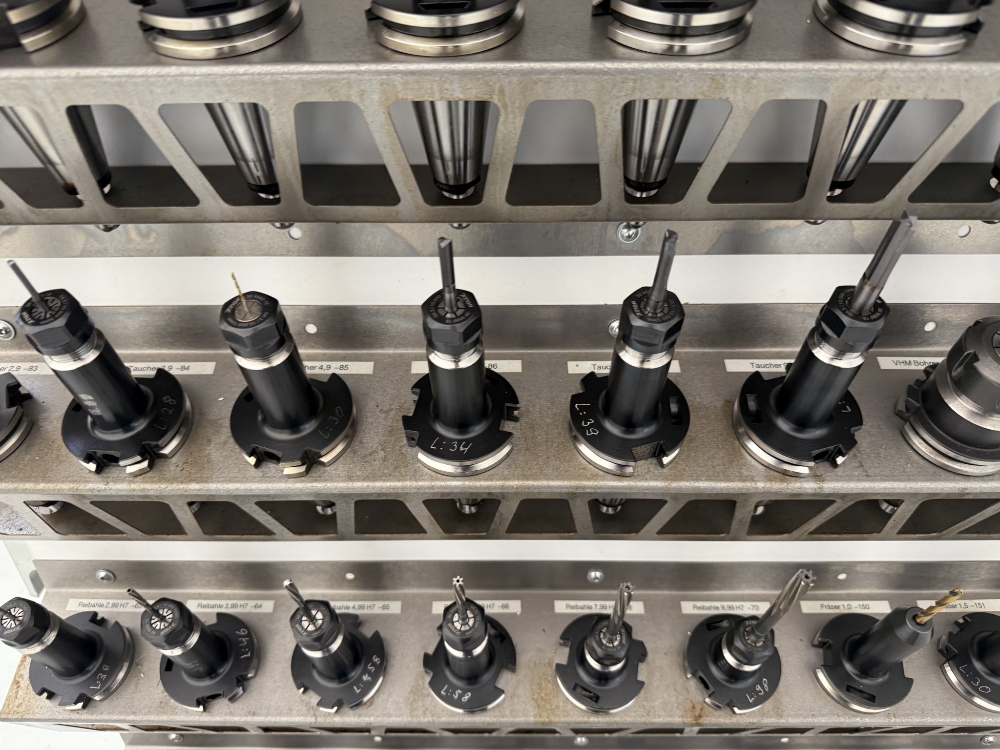 Cierre de un fabricante de herramientas-27