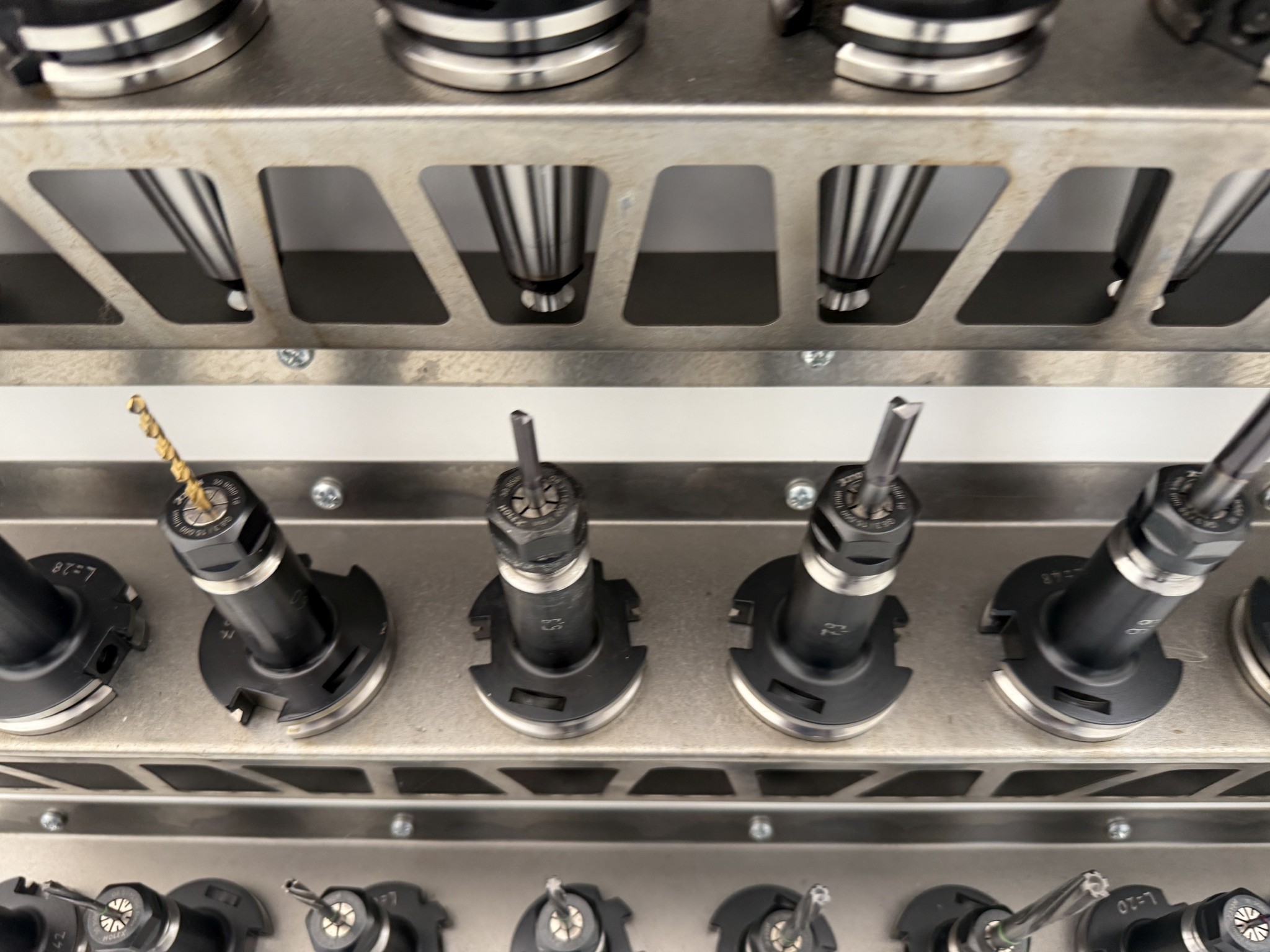 Fermeture d´un fabricant d´outils-18