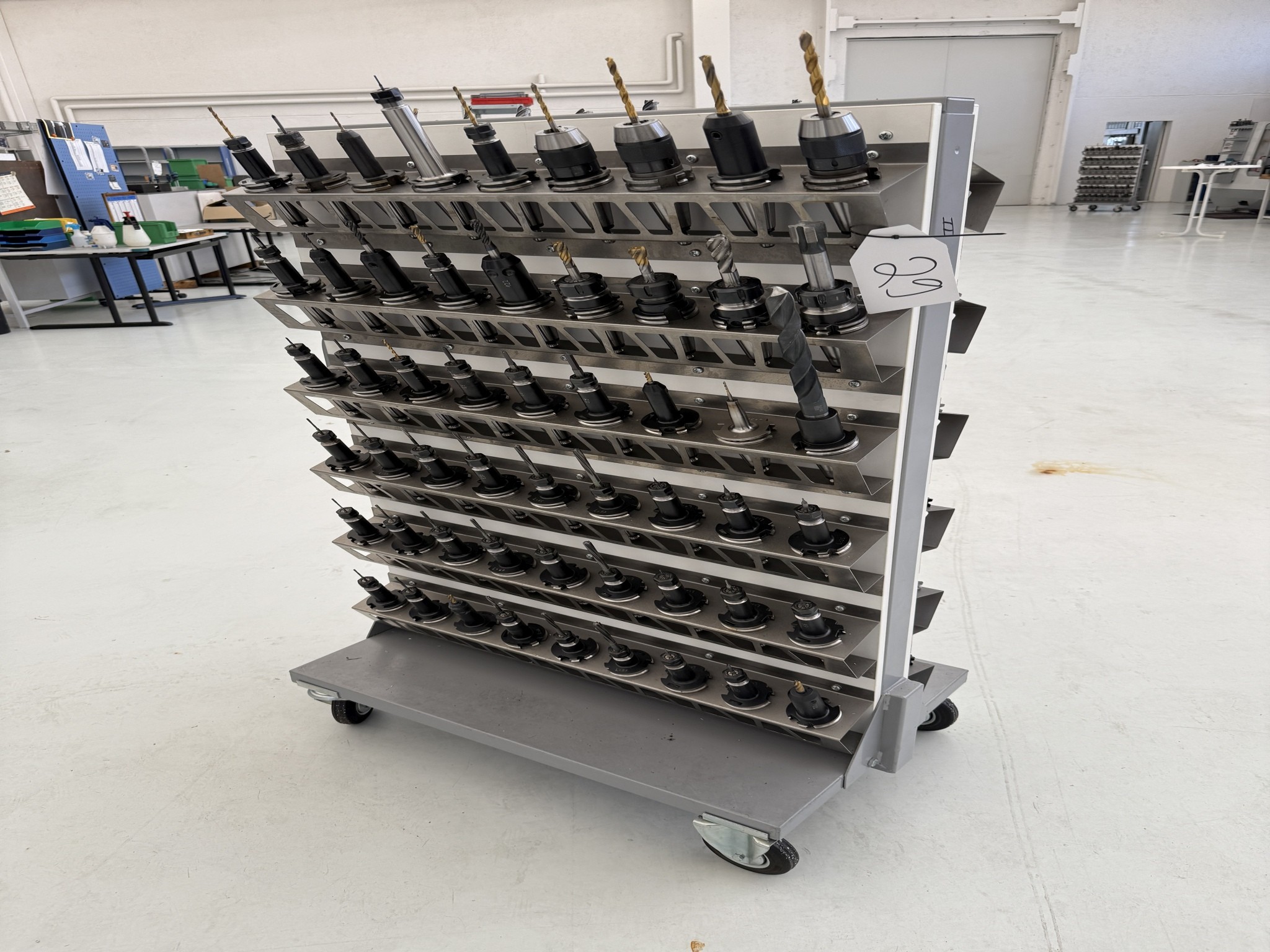 Fermeture d´un fabricant d´outils-1