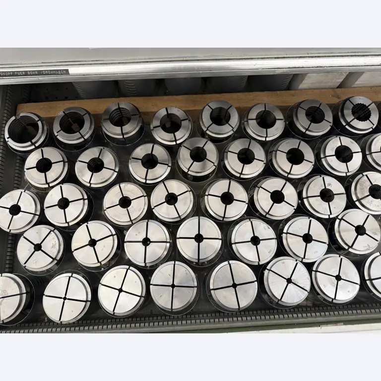 Closure of a toolmaker-36