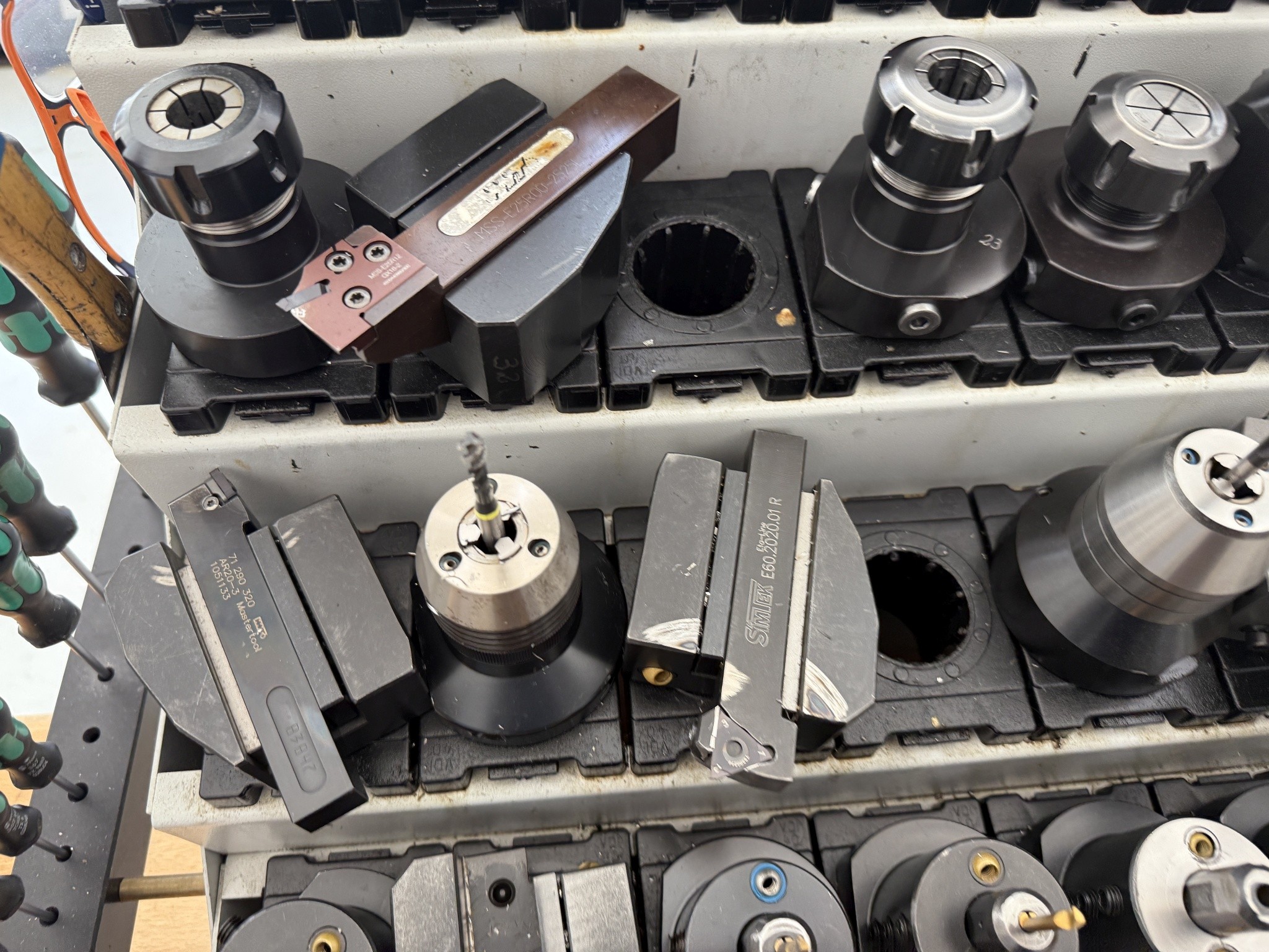 Cierre de un fabricante de herramientas-4