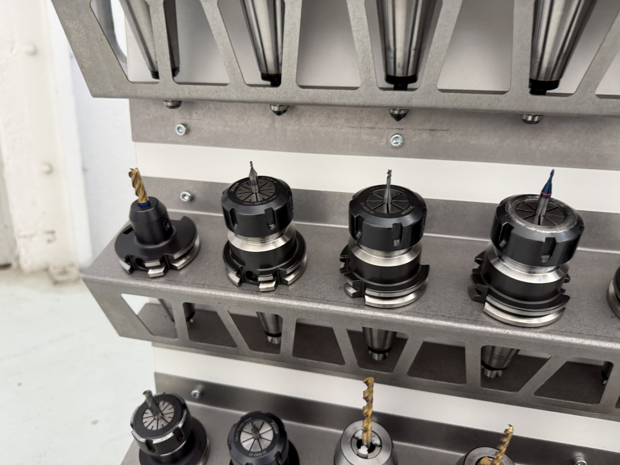 Fermeture d´un fabricant d´outils-17