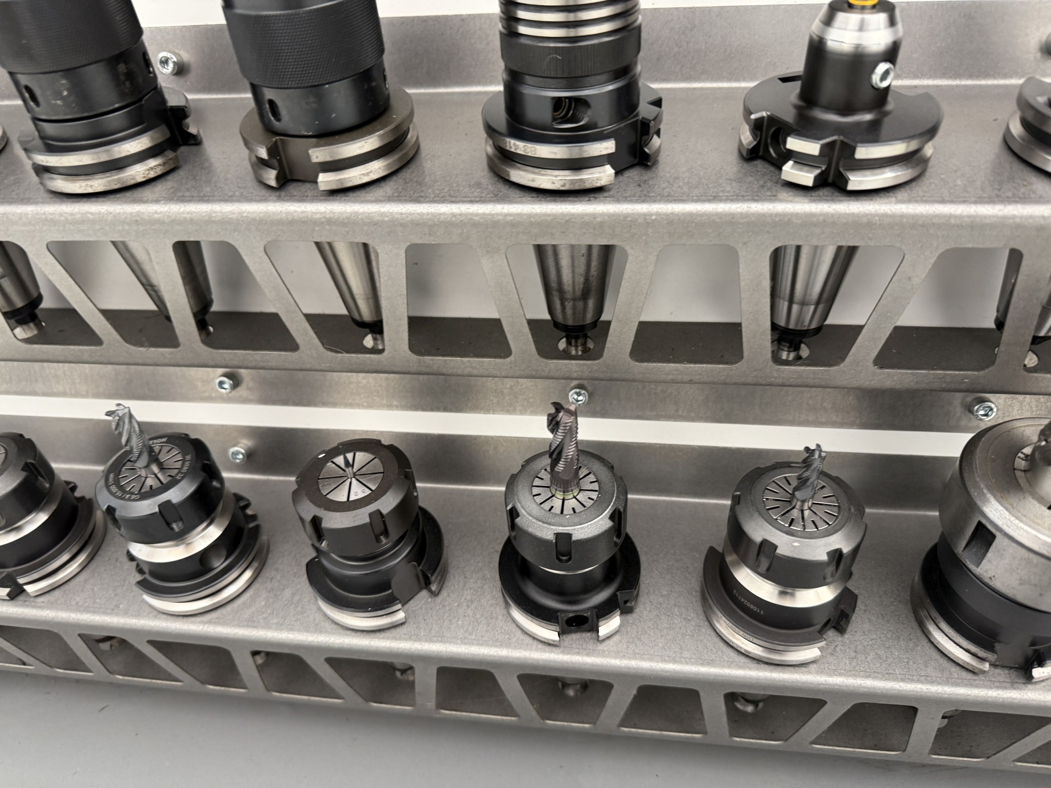 Fermeture d´un fabricant d´outils-23