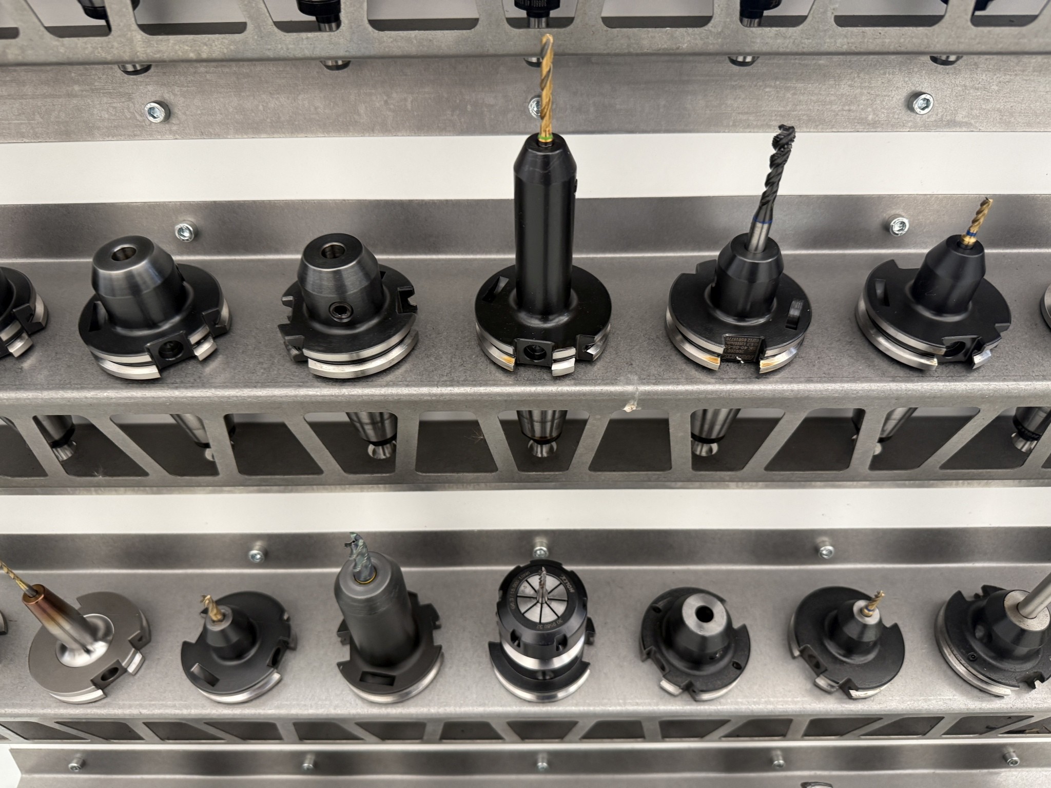 Fermeture d´un fabricant d´outils-9