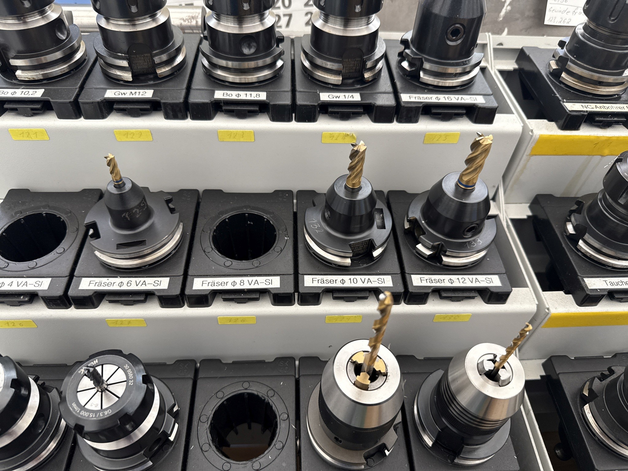 Cierre de un fabricante de herramientas-18