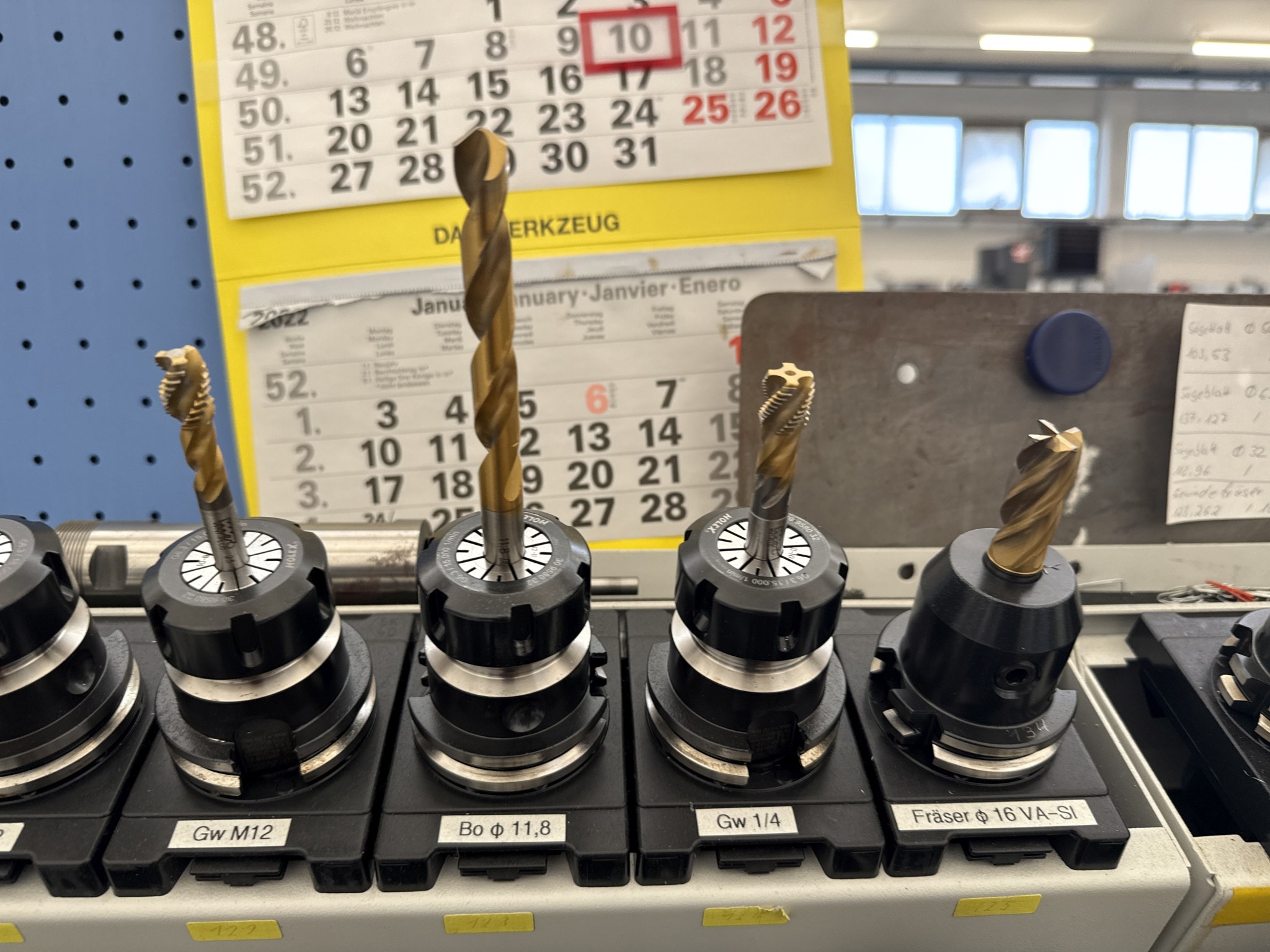 Cierre de un fabricante de herramientas-22