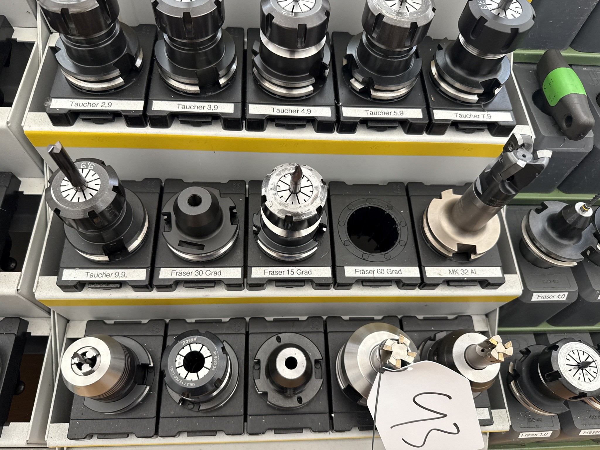 Cierre de un fabricante de herramientas-9