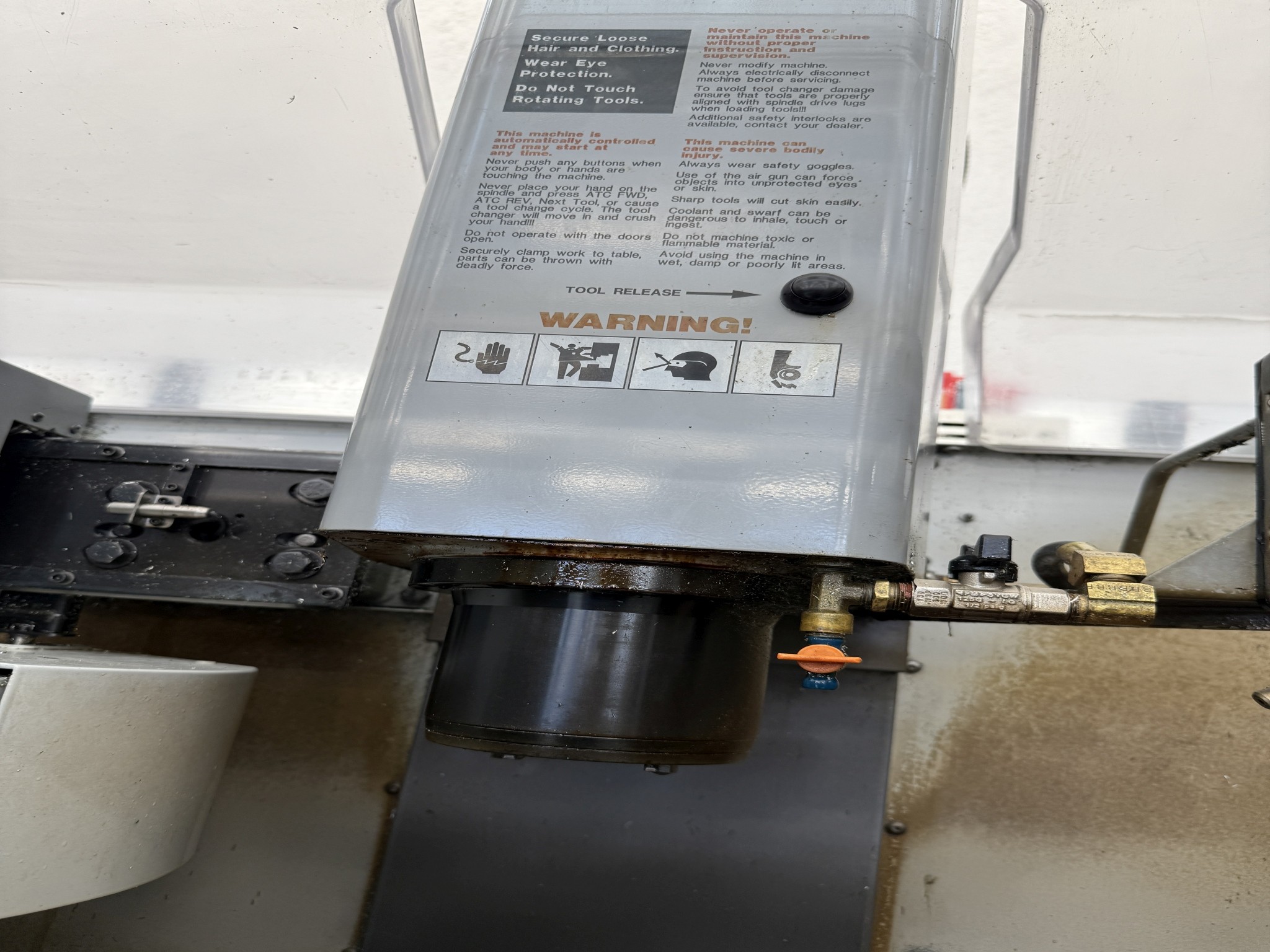 Fermeture d´un fabricant d´outils-6