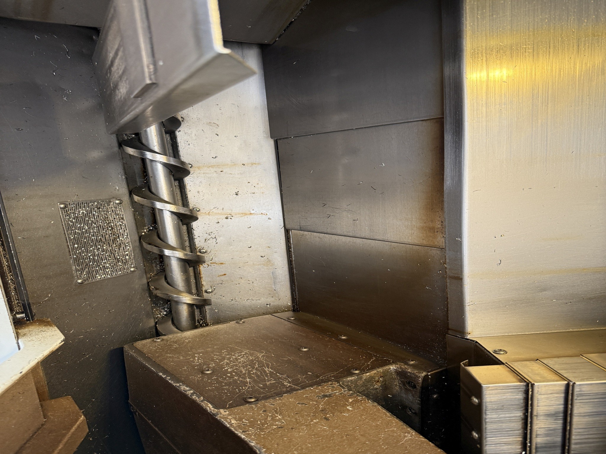 Cierre de un fabricante de herramientas-11