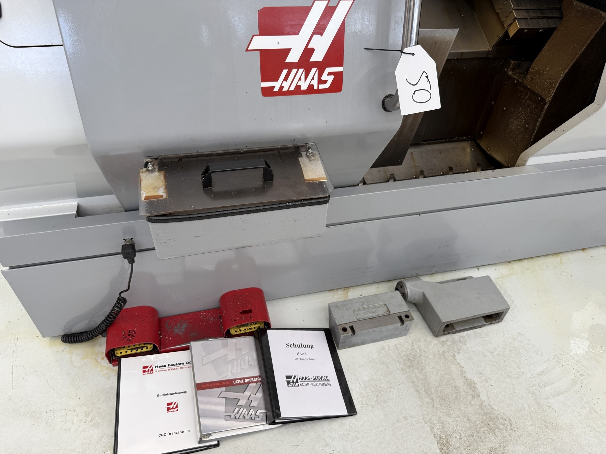 Cierre de un fabricante de herramientas-17