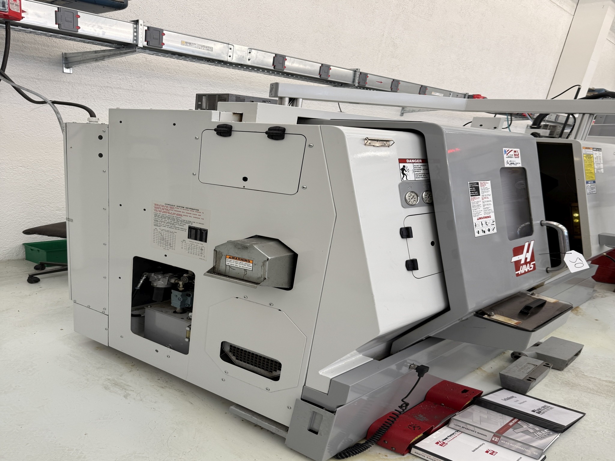 Cierre de un fabricante de herramientas-18