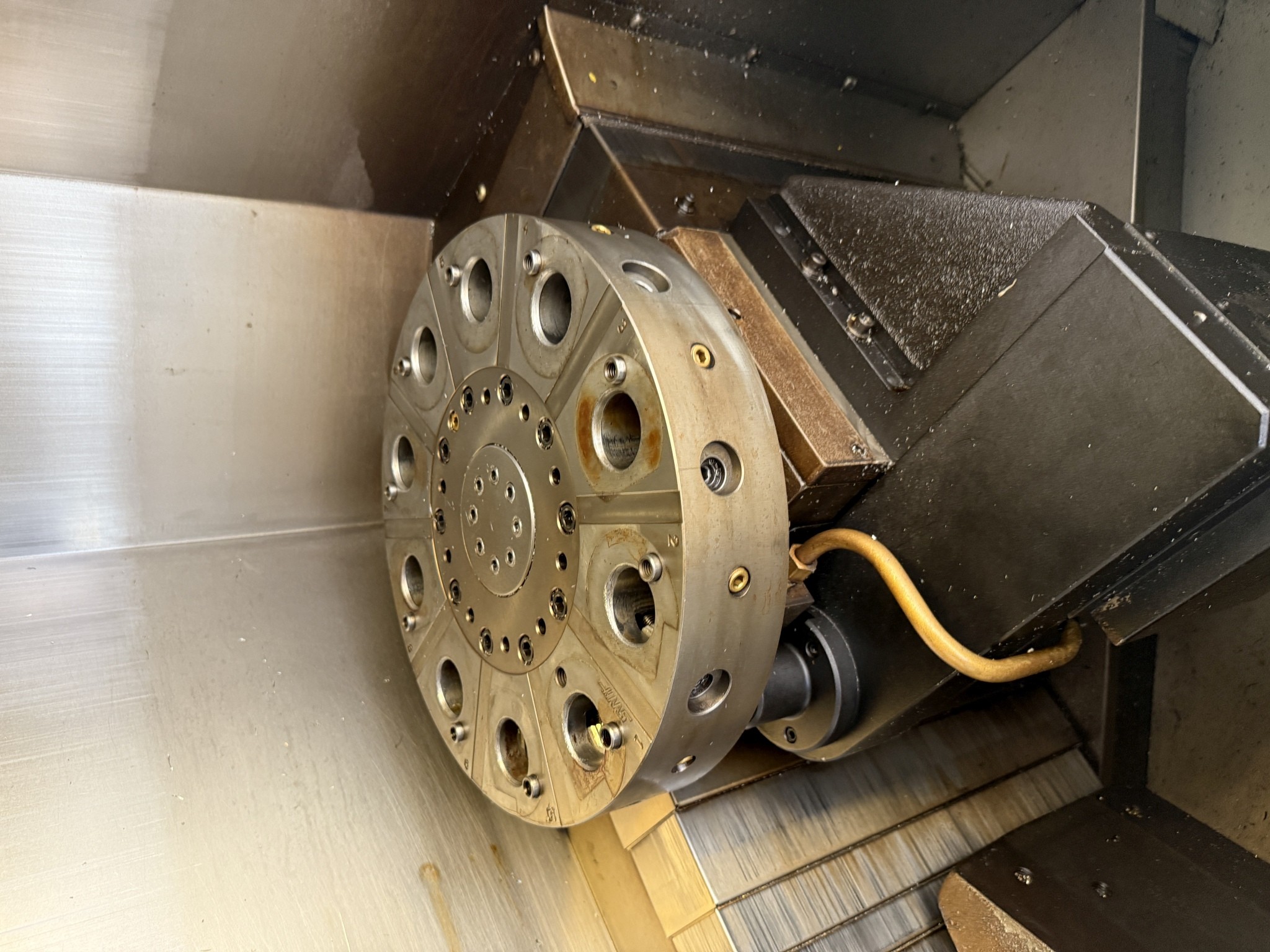 Cierre de un fabricante de herramientas-4