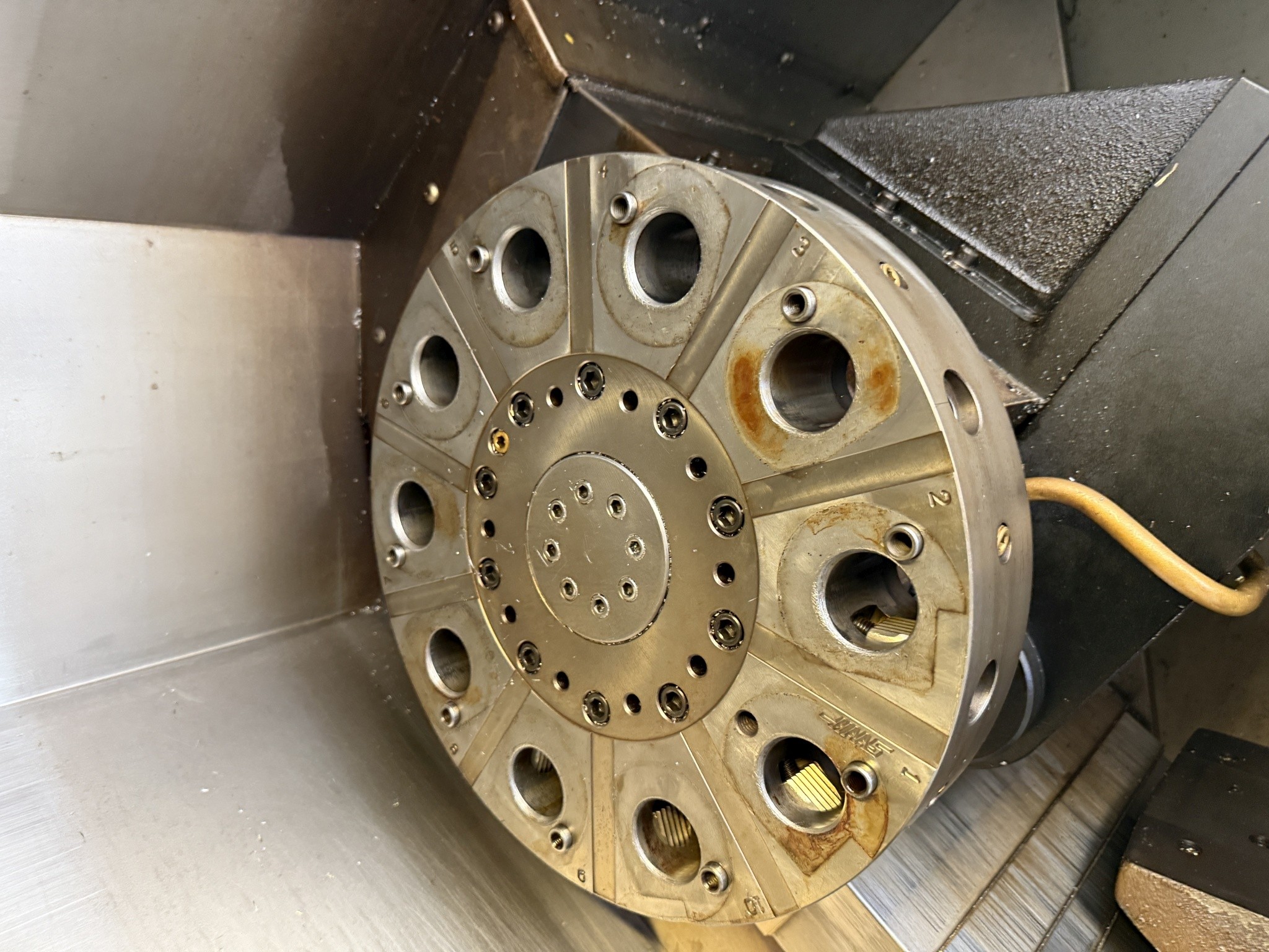 Cierre de un fabricante de herramientas-6