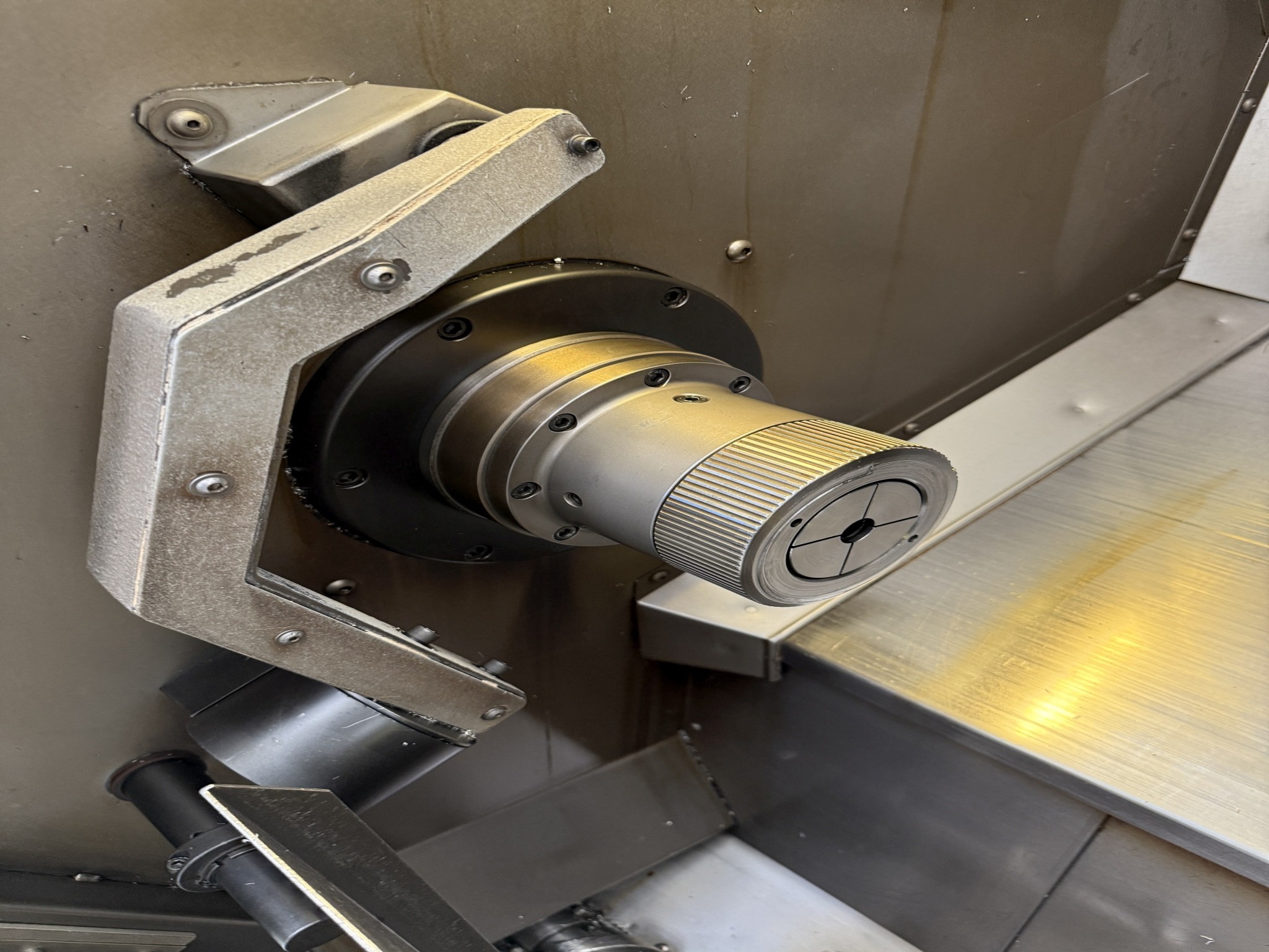 Cierre de un fabricante de herramientas-9