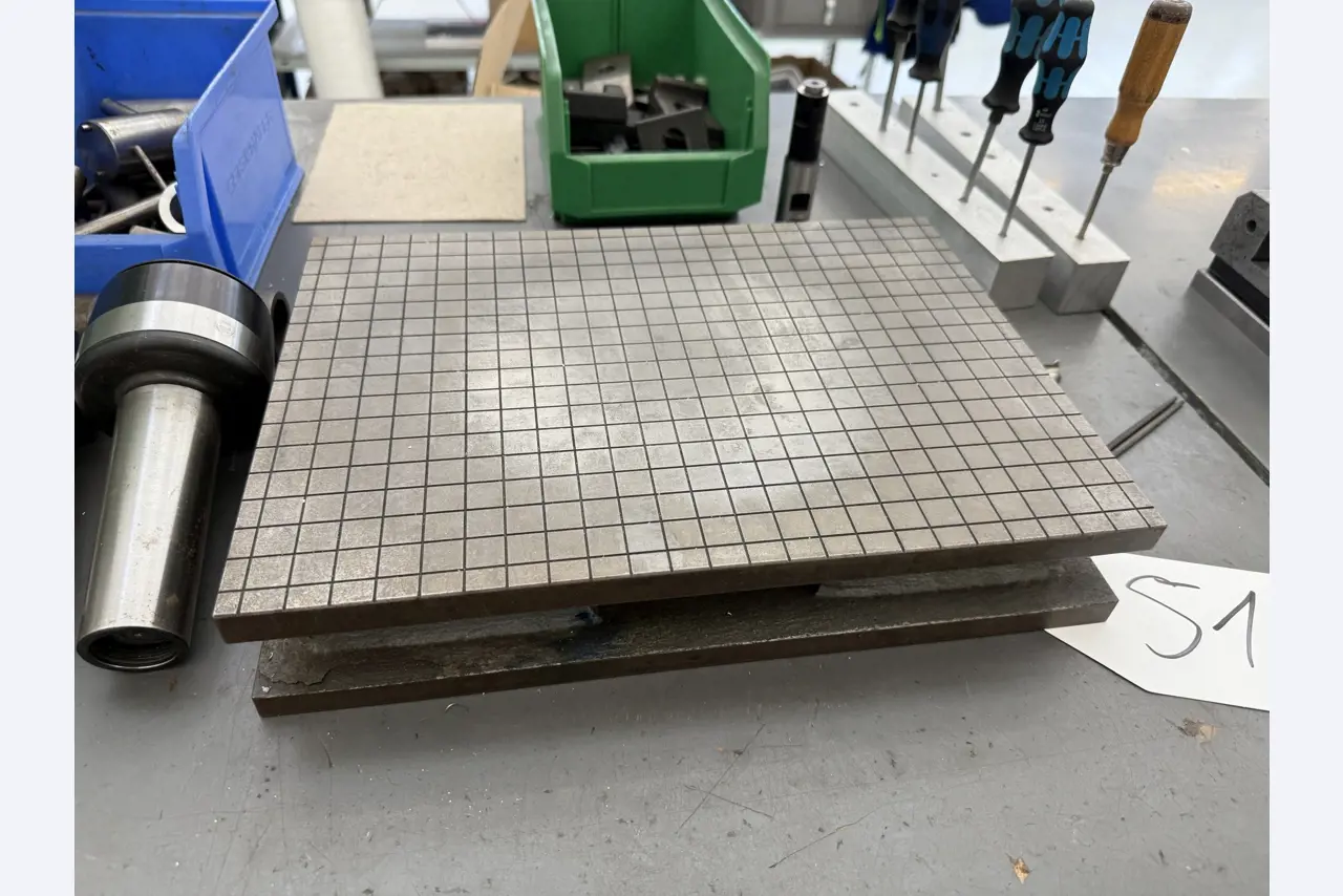 Schließung eines Werkzeugbauers-1