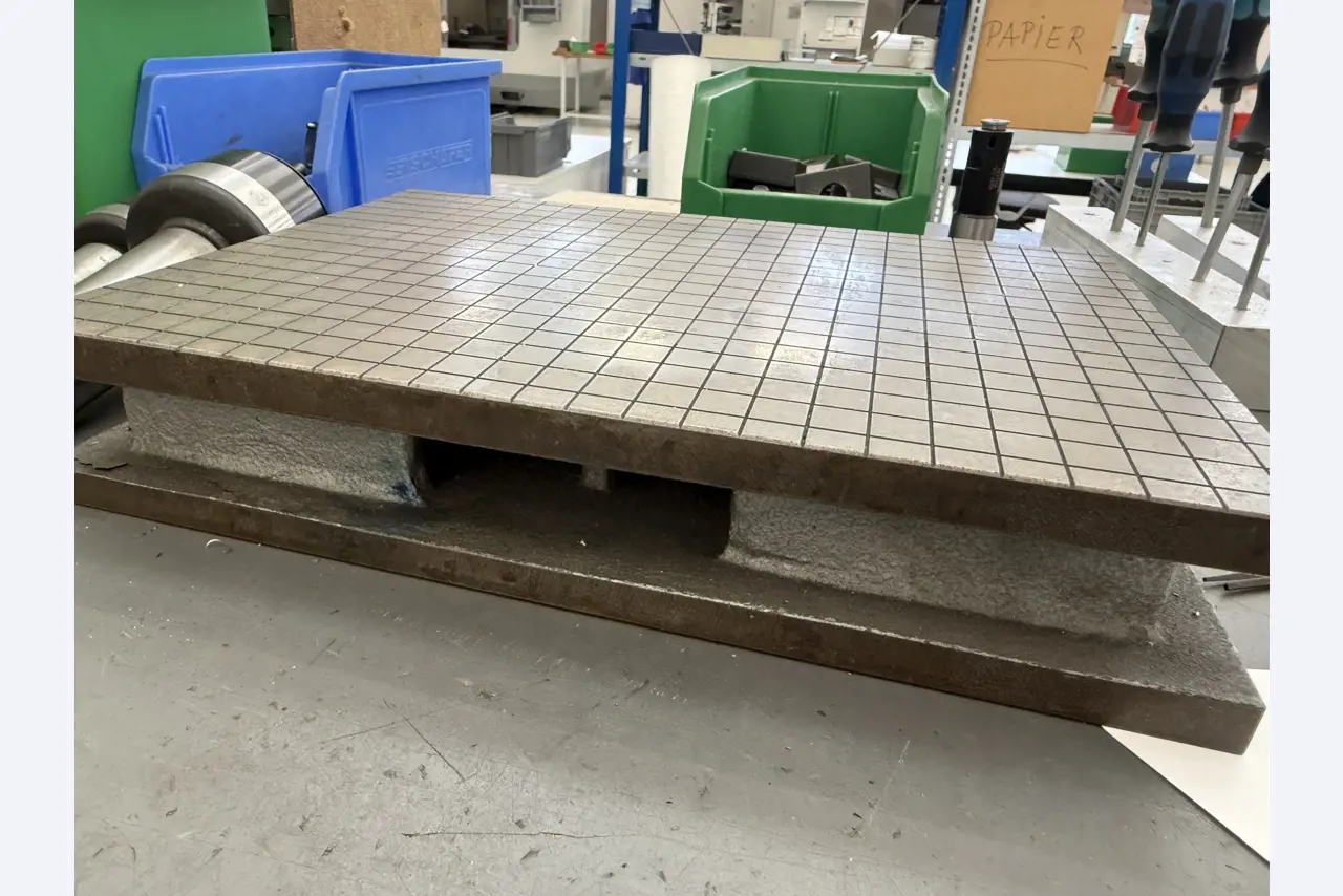 Schließung eines Werkzeugbauers-5