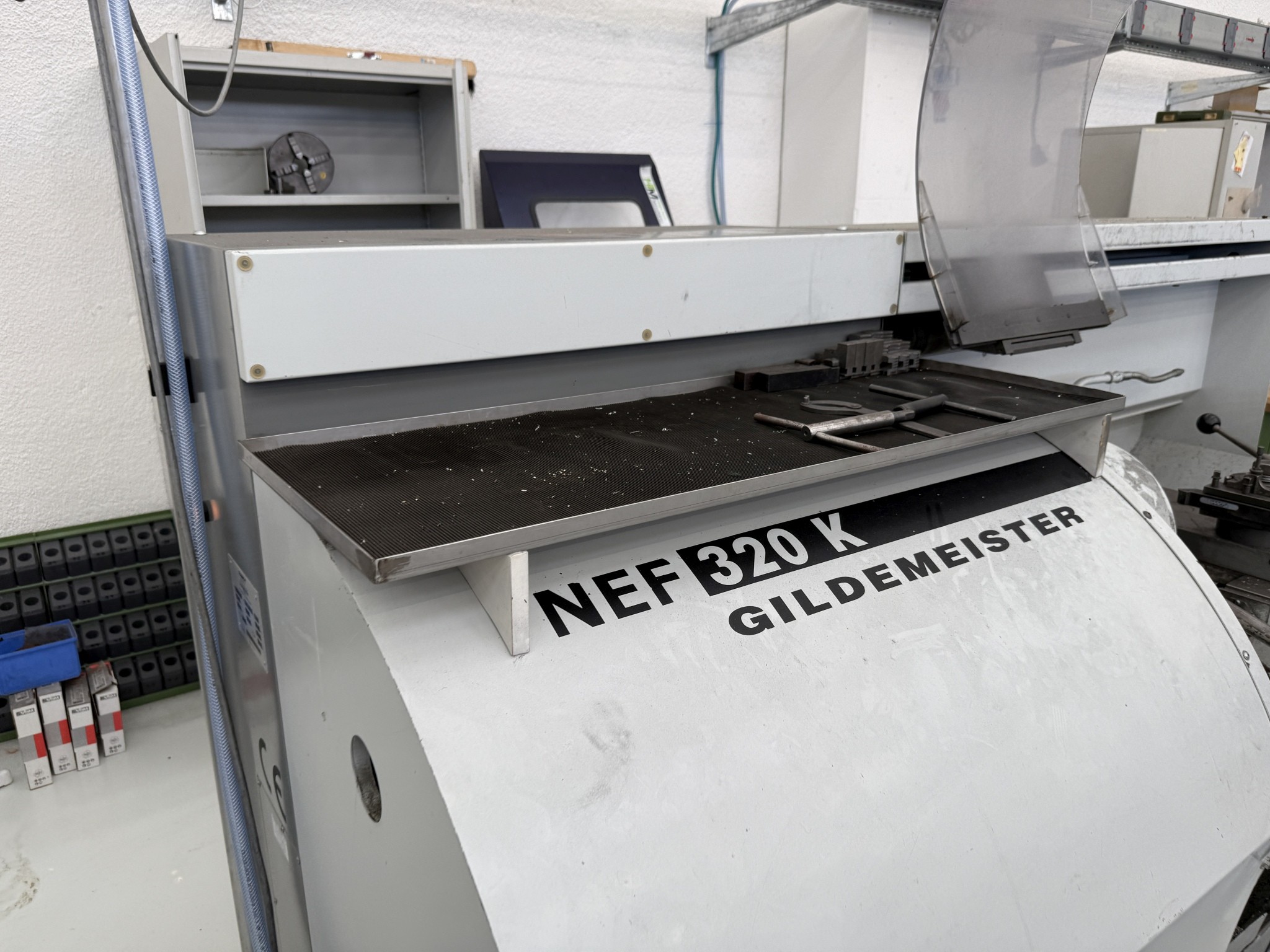 Fermeture d´un fabricant d´outils-14