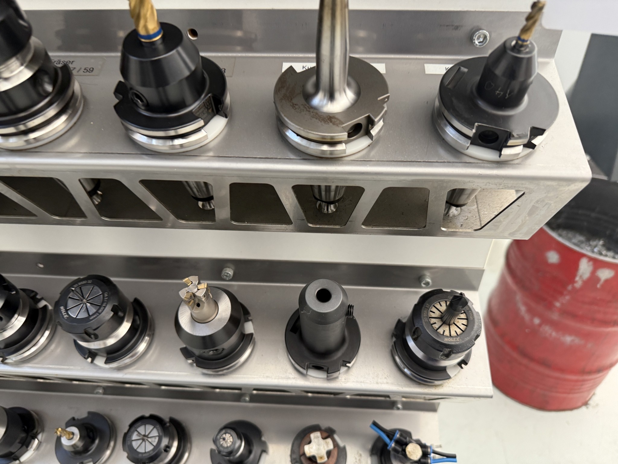 Fermeture d´un fabricant d´outils-12