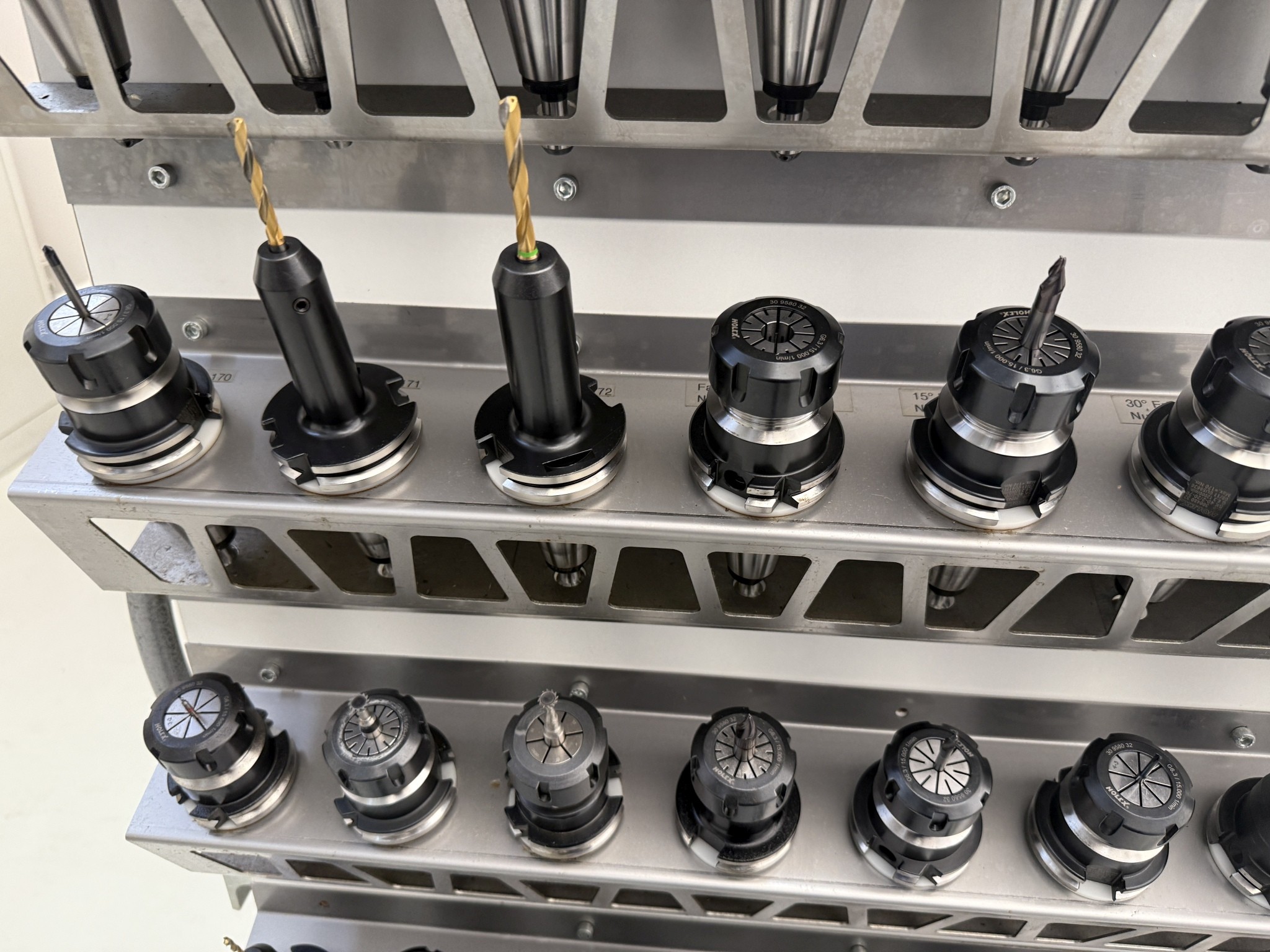 Fermeture d´un fabricant d´outils-9