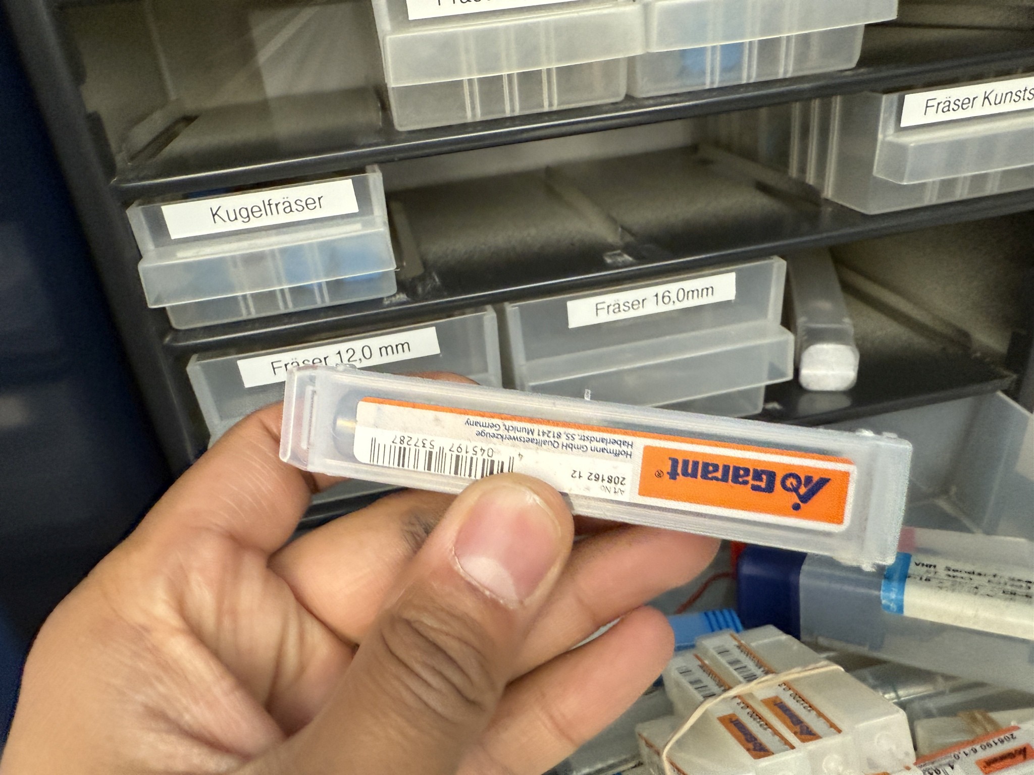 Cierre de un fabricante de herramientas-14