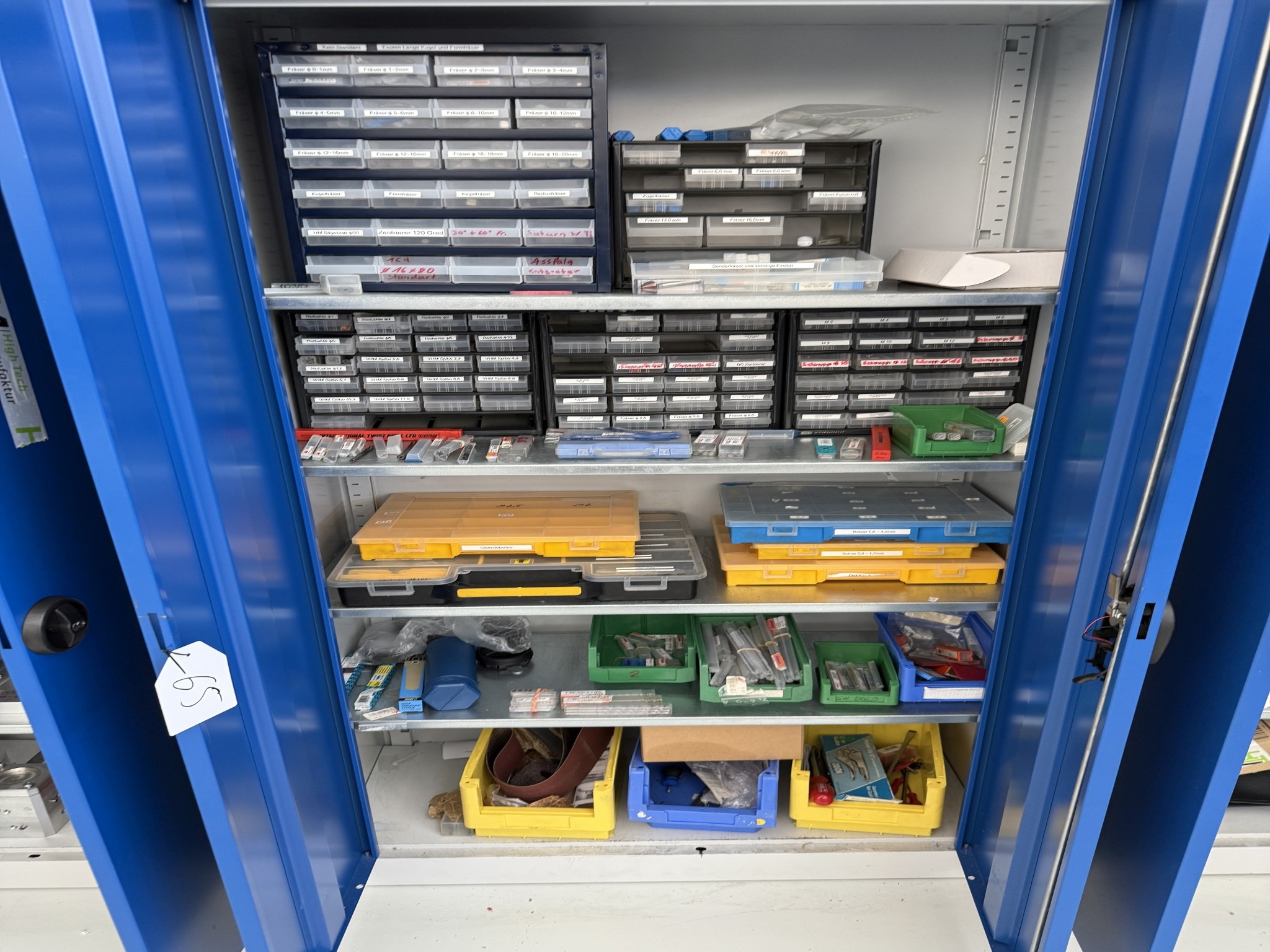 Cierre de un fabricante de herramientas-1