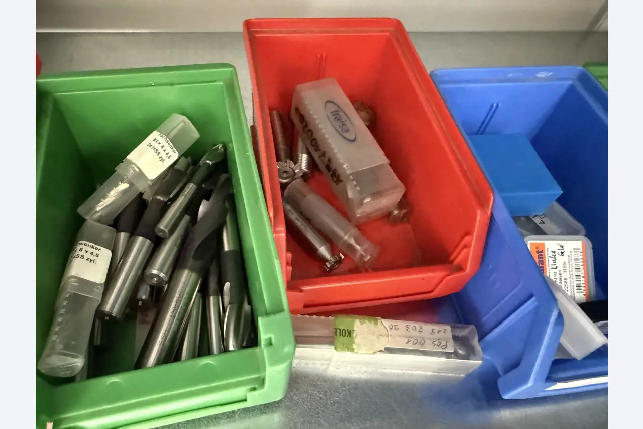 Zaprtje orodjarne-12