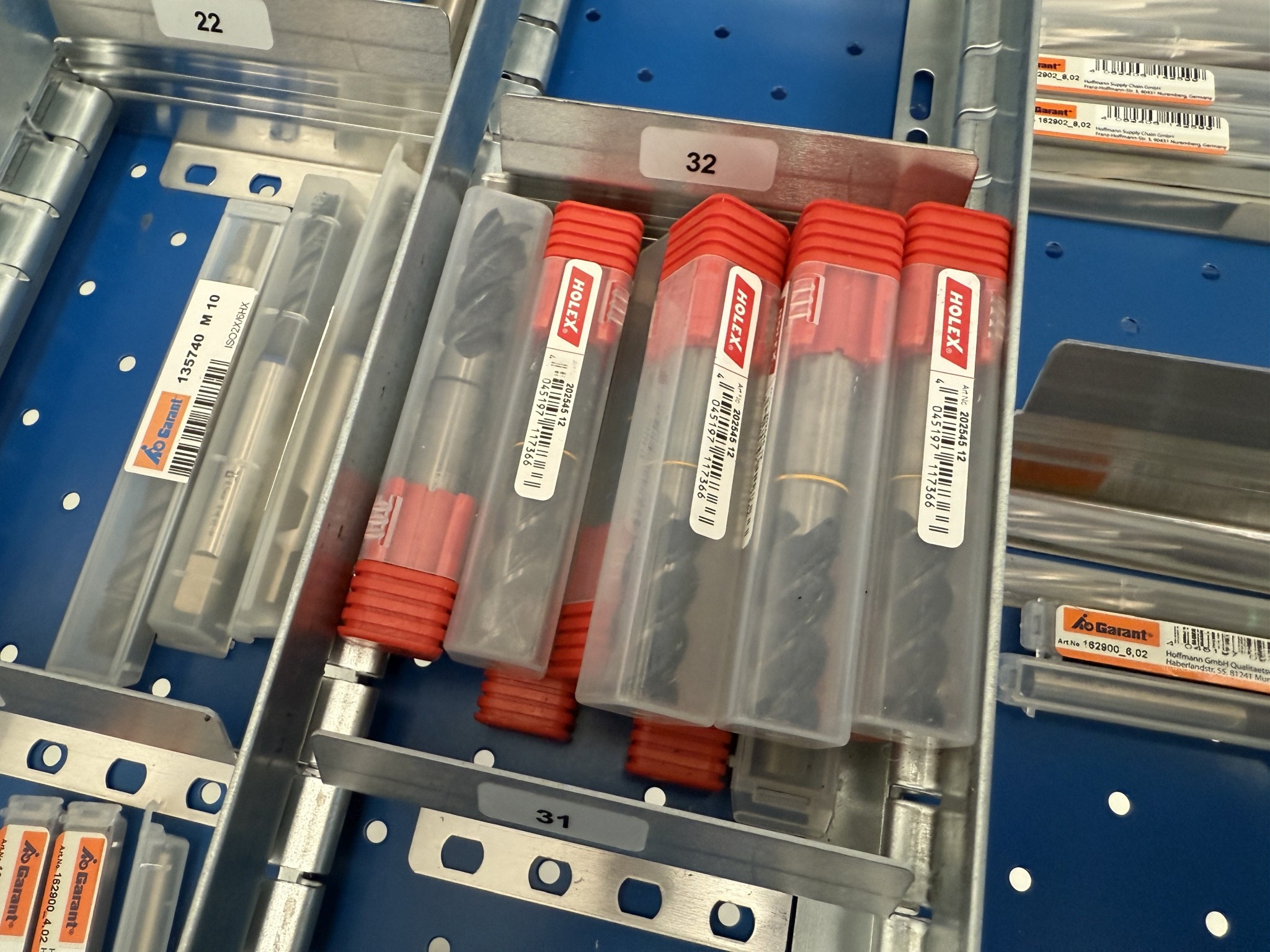 Cierre de un fabricante de herramientas-15