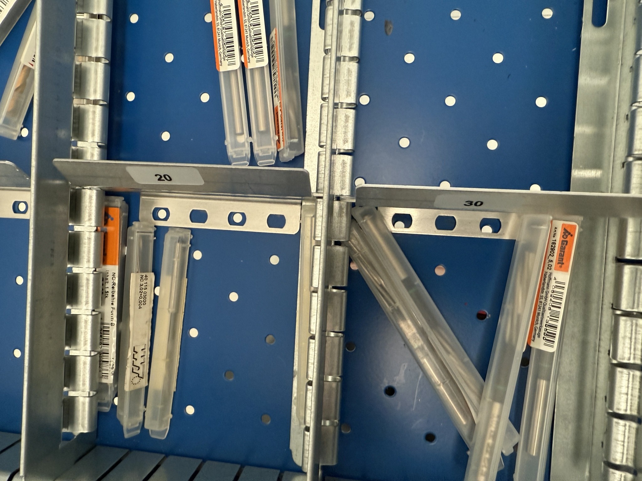 Cierre de un fabricante de herramientas-19