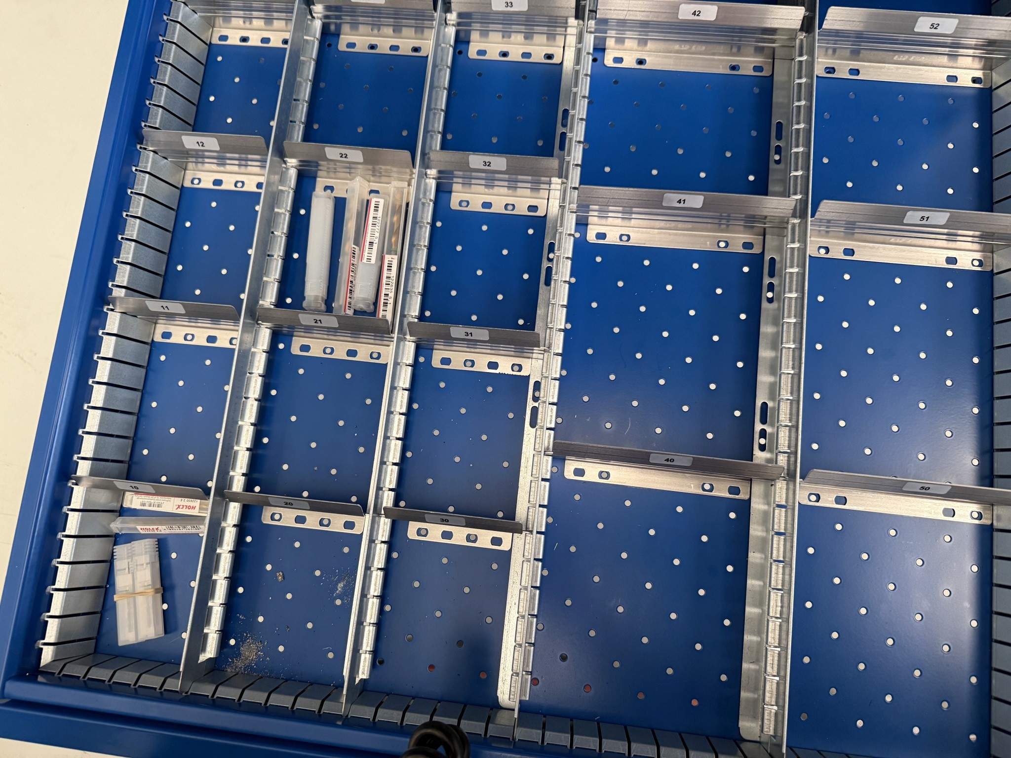 Cierre de un fabricante de herramientas-27