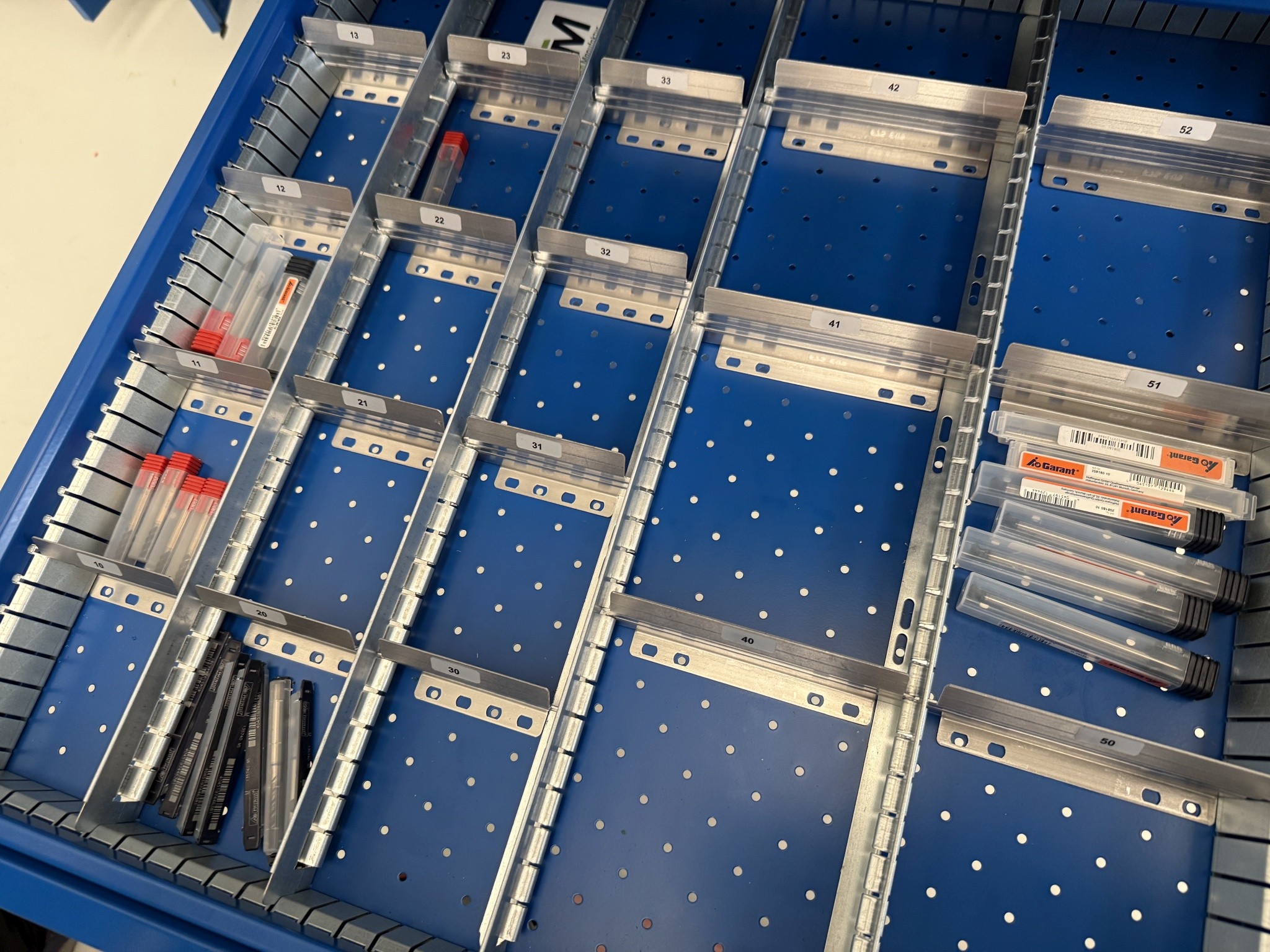 Cierre de un fabricante de herramientas-45